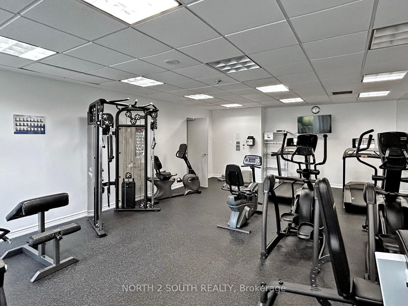 11 Townsgate Drive, #401, Vaughan, York ON L4J 8G4 11 Townsgate Drive, #401, Vaughan, York ON L4J 8G4