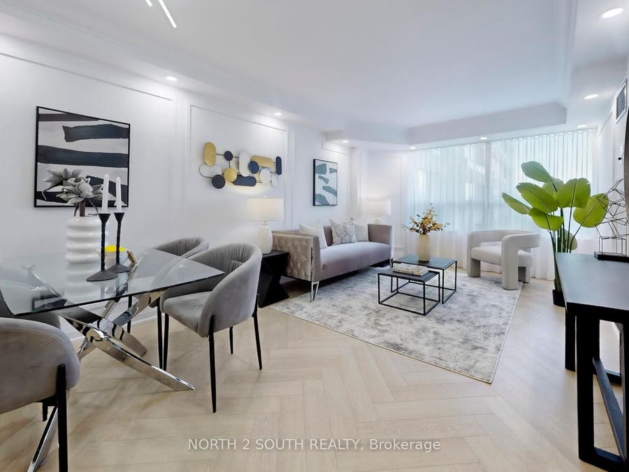 Property photo for 11 Townsgate Drive, #401, Vaughan, York ON