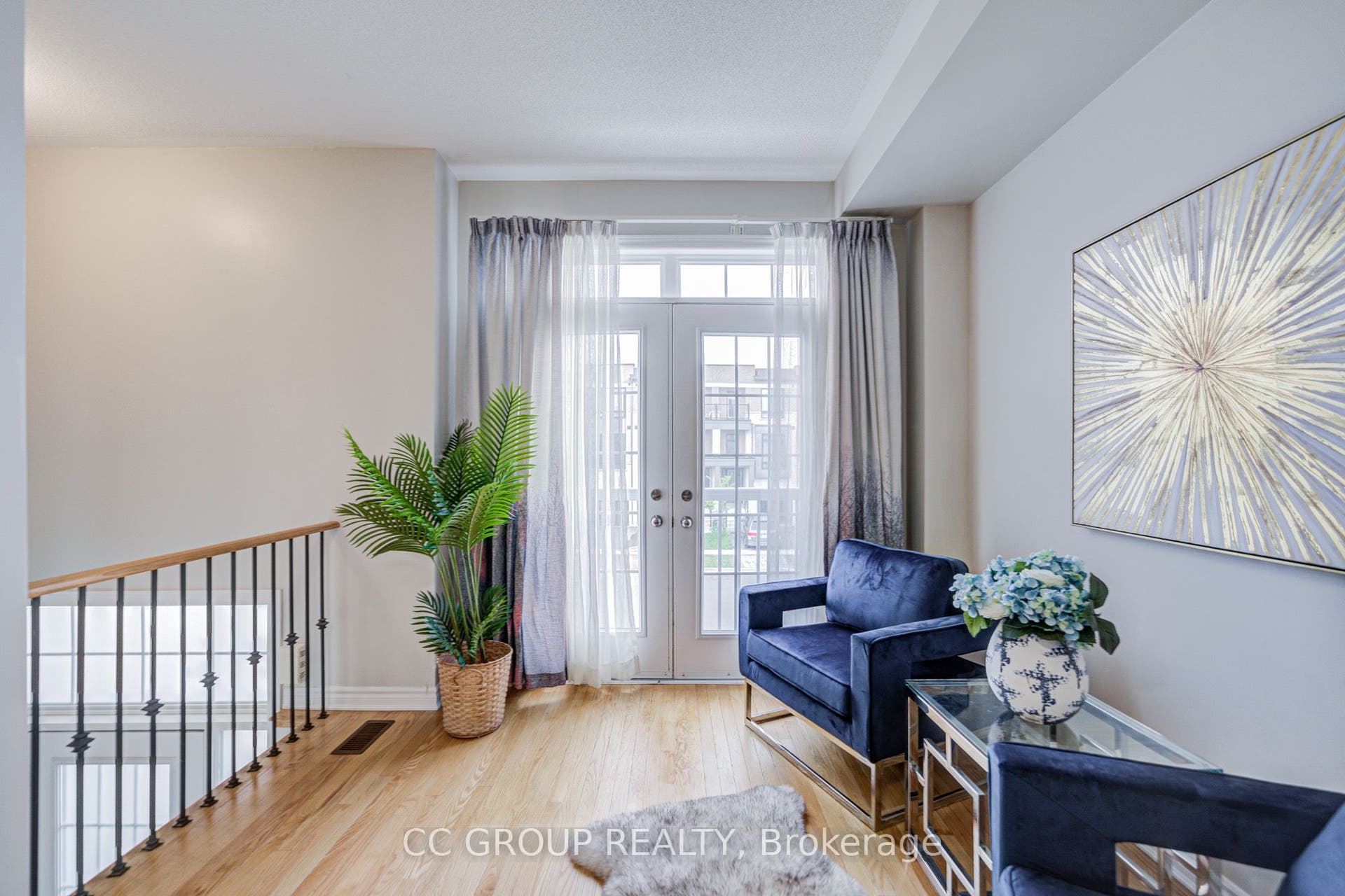 138 Farooq Boulevard S, Vaughan, York ON L4H 4S1