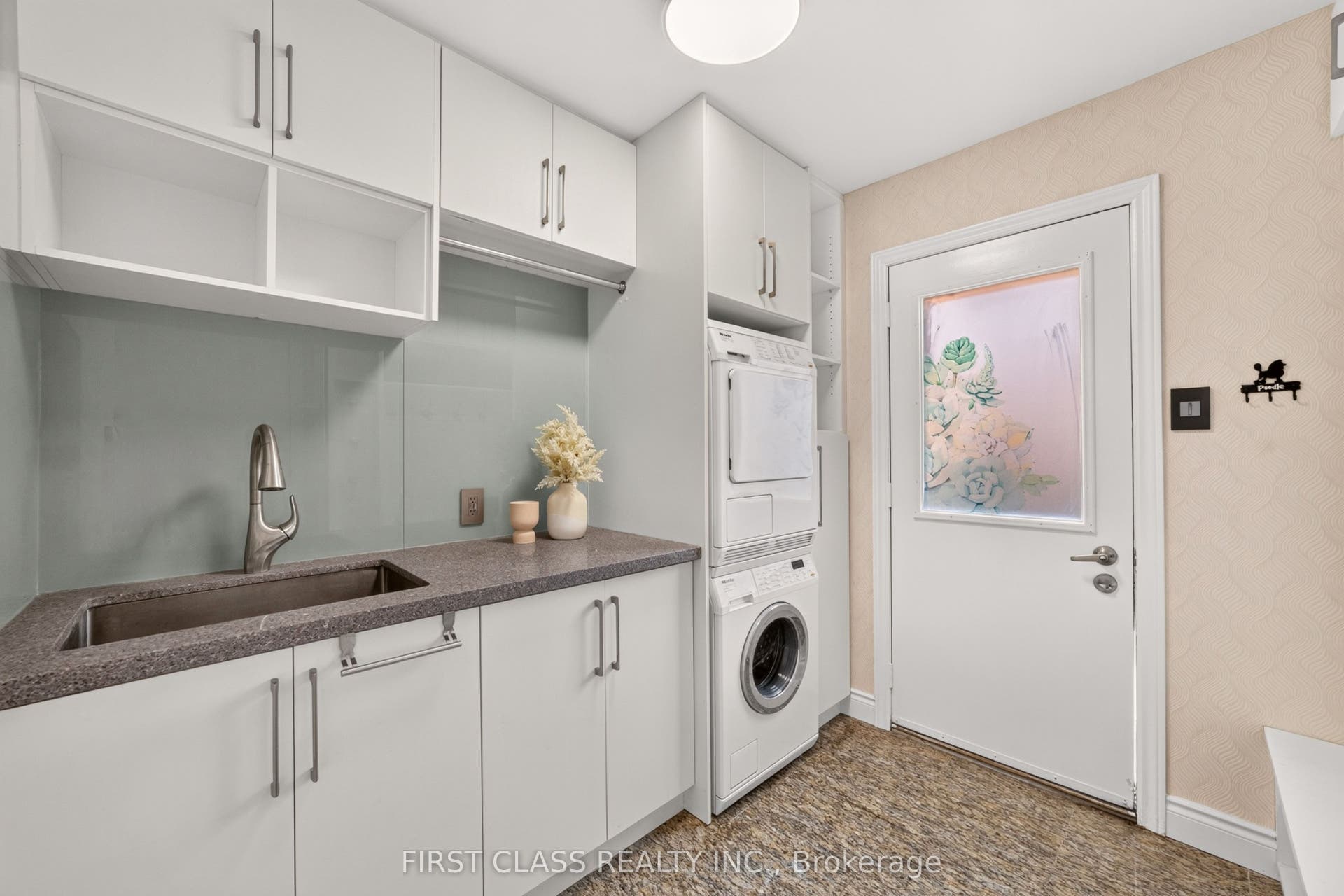 19 Tomlinson Circle, Markham, Markham, York ON L3R 9L1