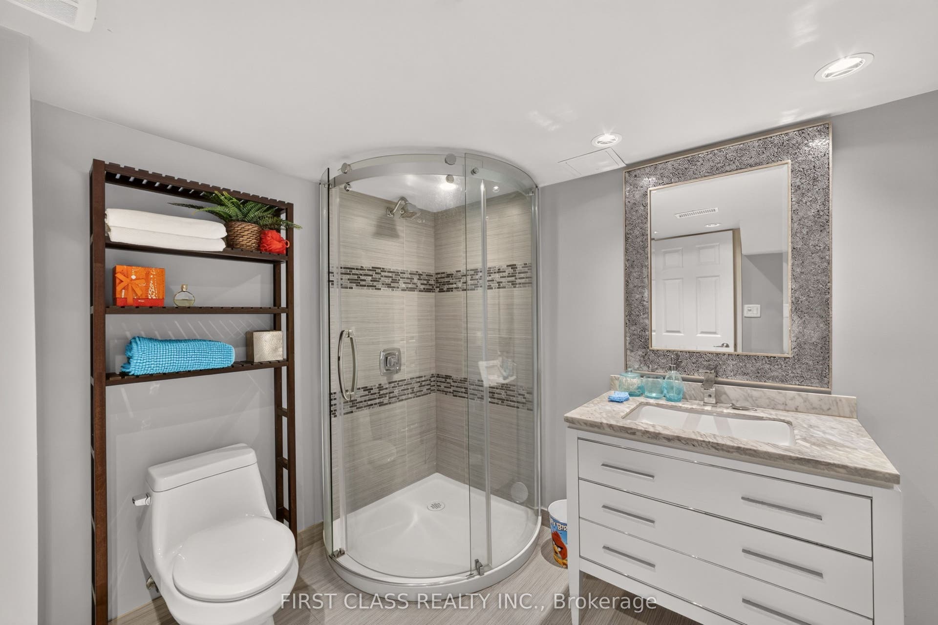 19 Tomlinson Circle, Markham, Markham, York ON L3R 9L1