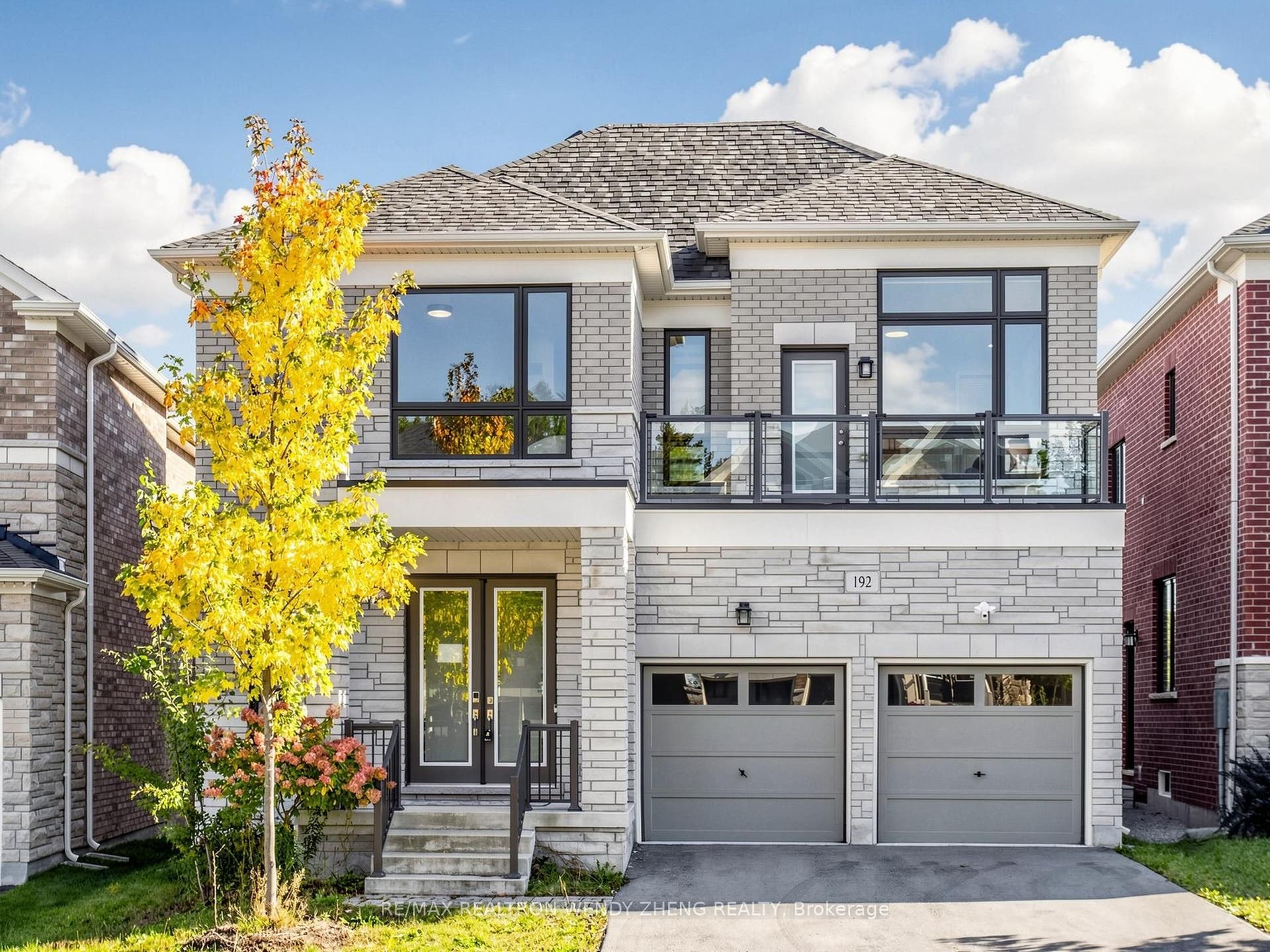 192 Sunset Vista Court, Aurora, York ON L4G 3Y1