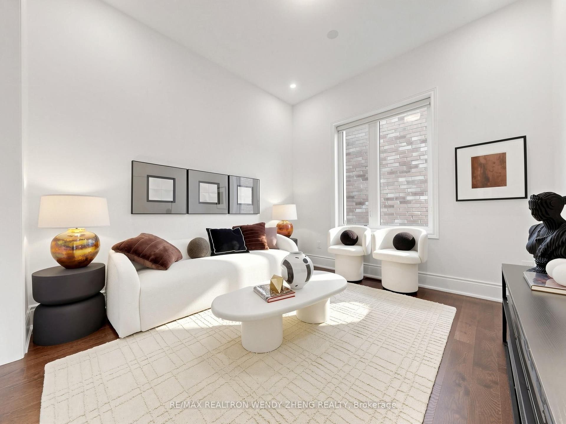 192 Sunset Vista Court, Aurora, York ON L4G 3Y1