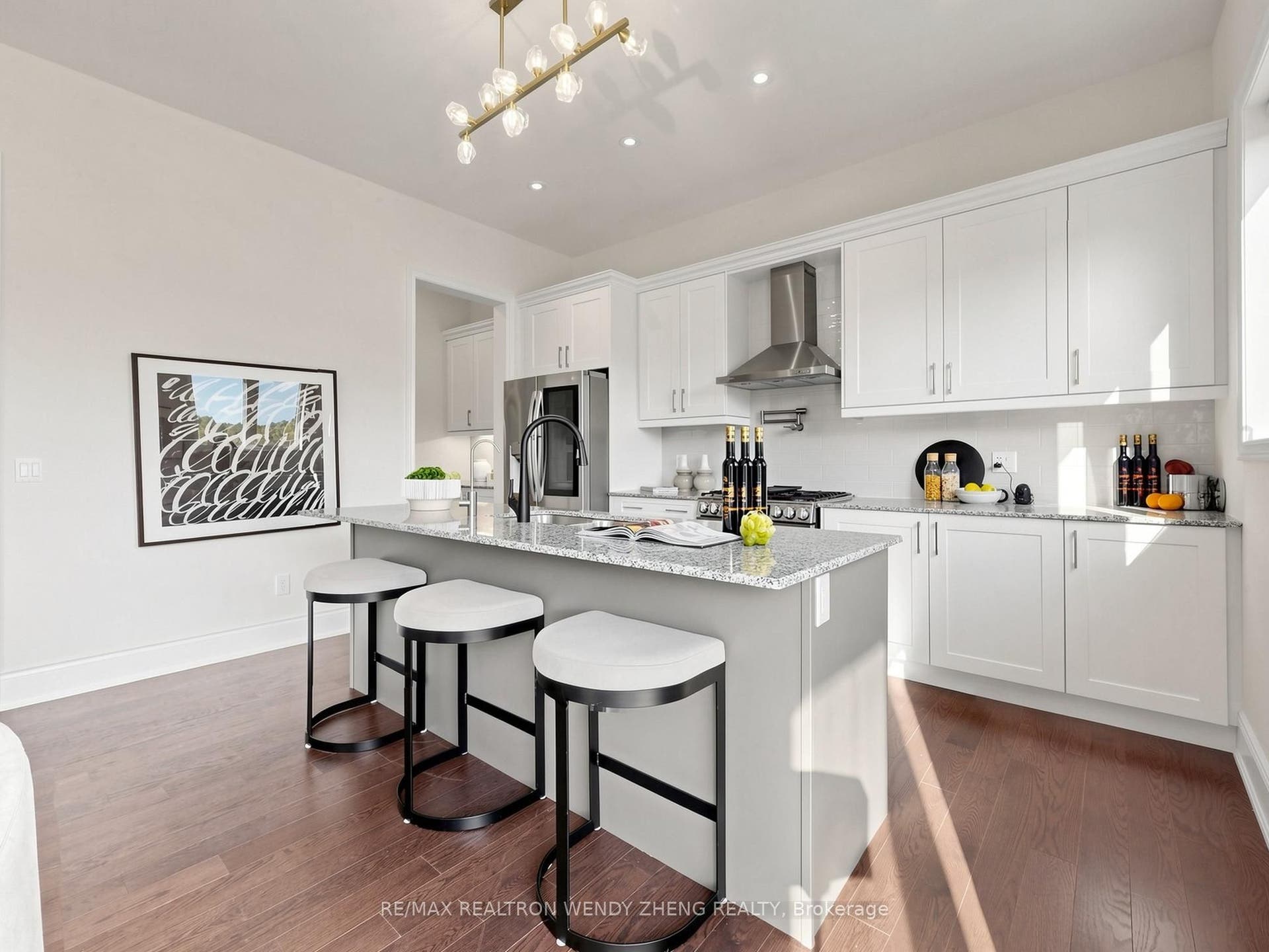 192 Sunset Vista Court, Aurora, York ON L4G 3Y1