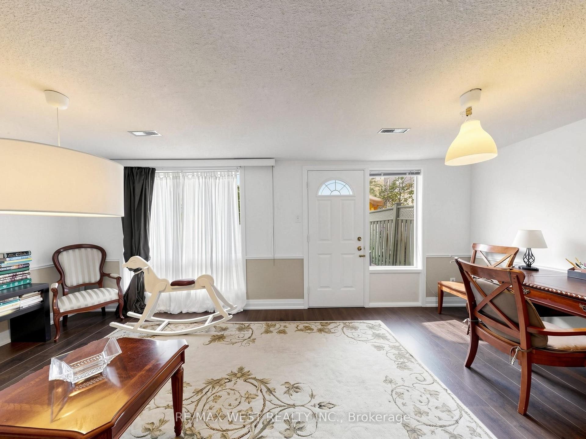 121 Poplar Crescent, #44, Aurora, York ON L4G 3M4