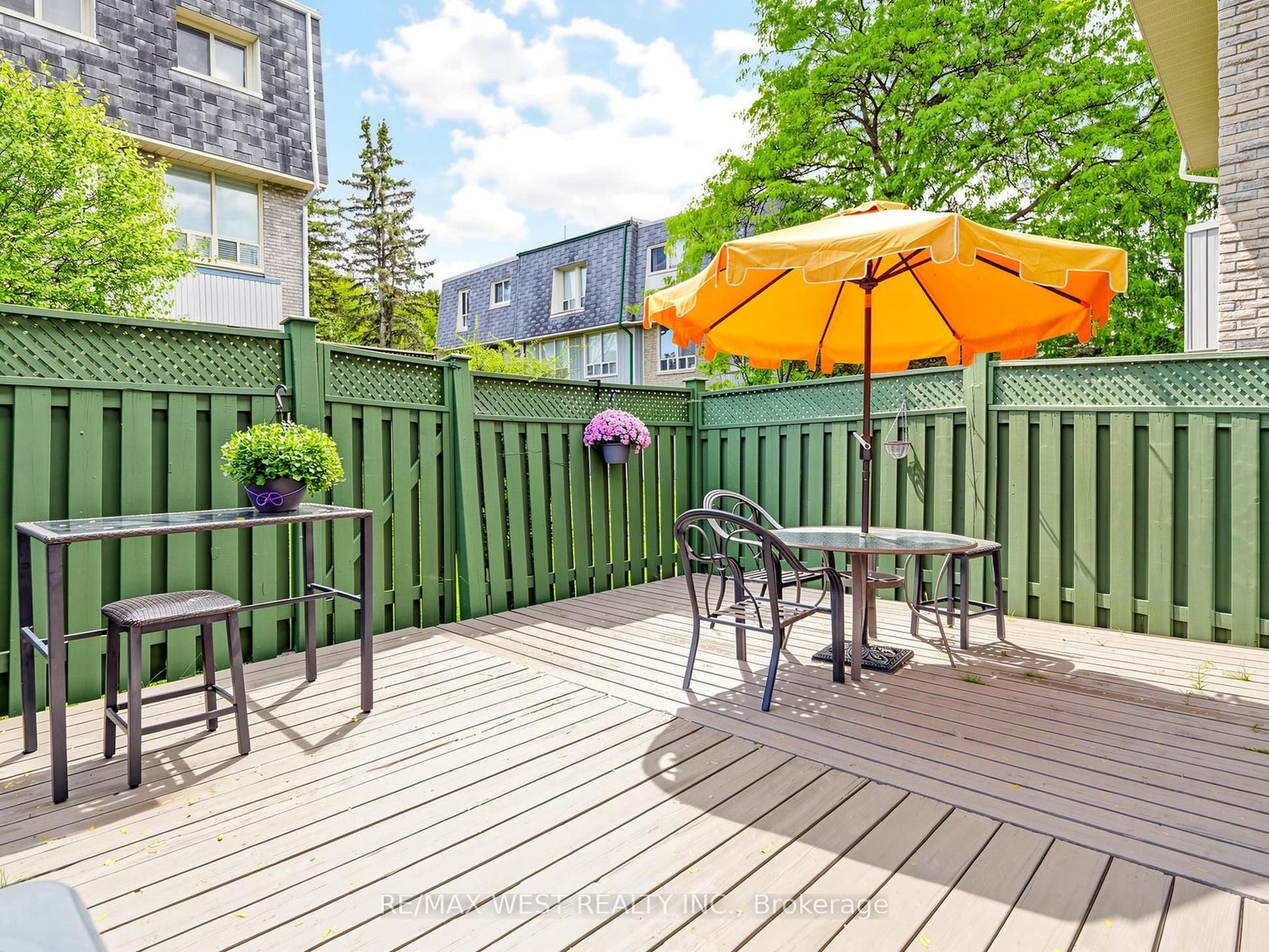 121 Poplar Crescent, #44, Aurora, York ON L4G 3M4