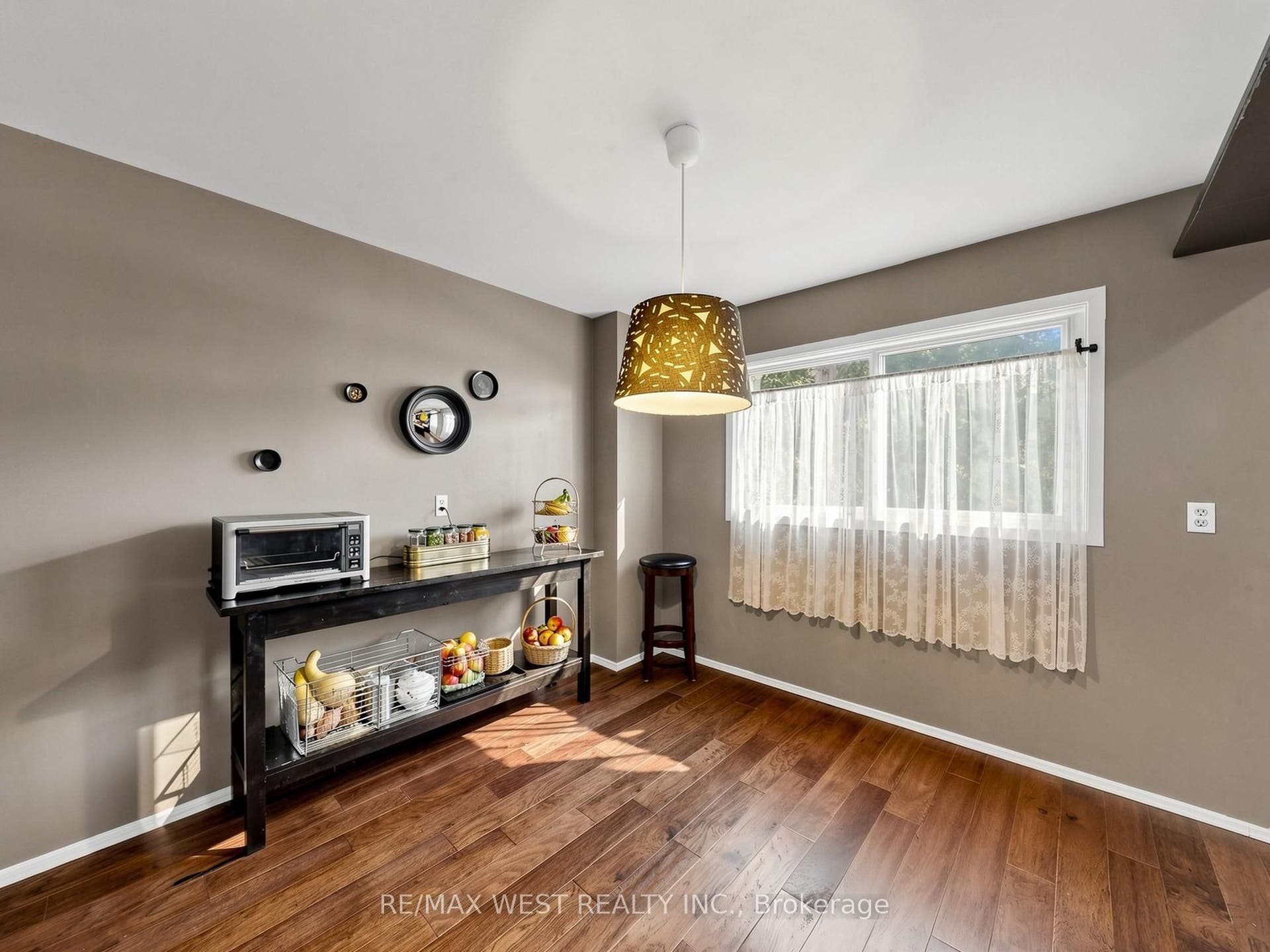 121 Poplar Crescent, #44, Aurora, York ON L4G 3M4