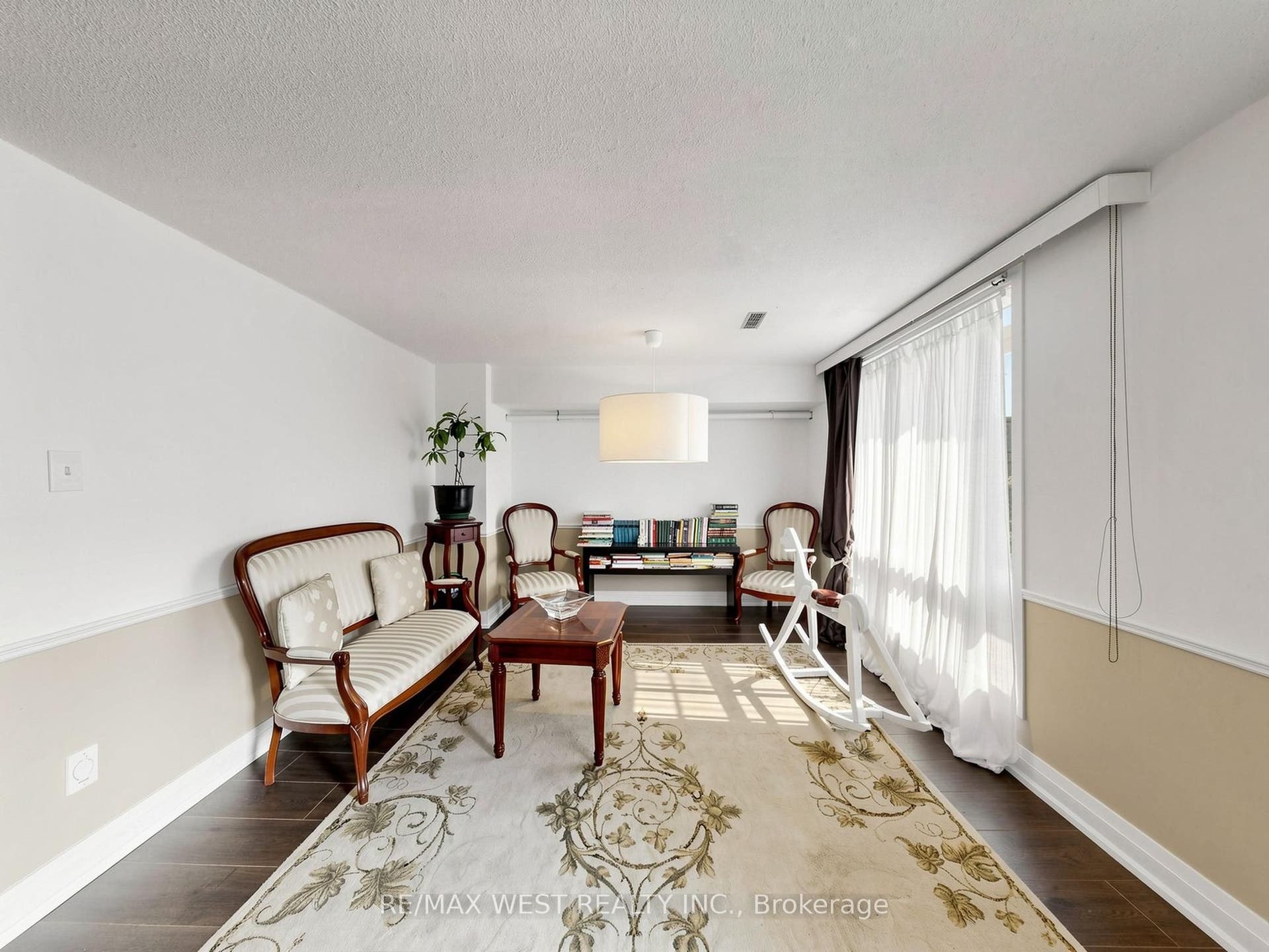 121 Poplar Crescent, #44, Aurora, York ON L4G 3M4