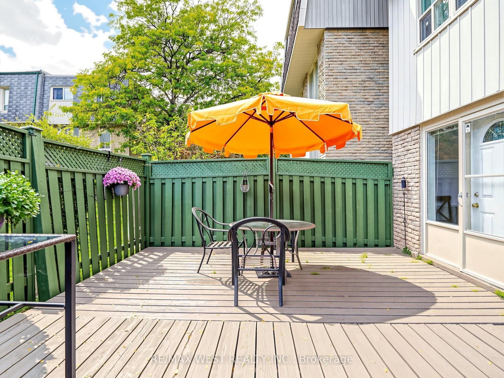 121 Poplar Crescent, #44, Aurora, York ON L4G 3M4