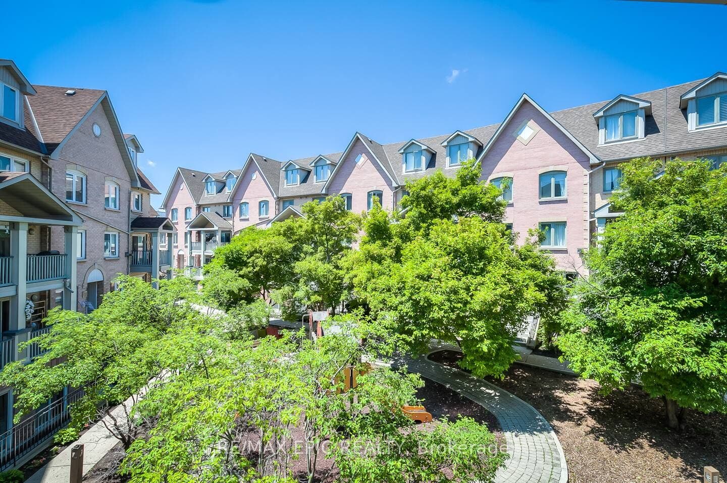 75 Weldrick Road E, #732, Richmond Hill, York ON L4C 0H9