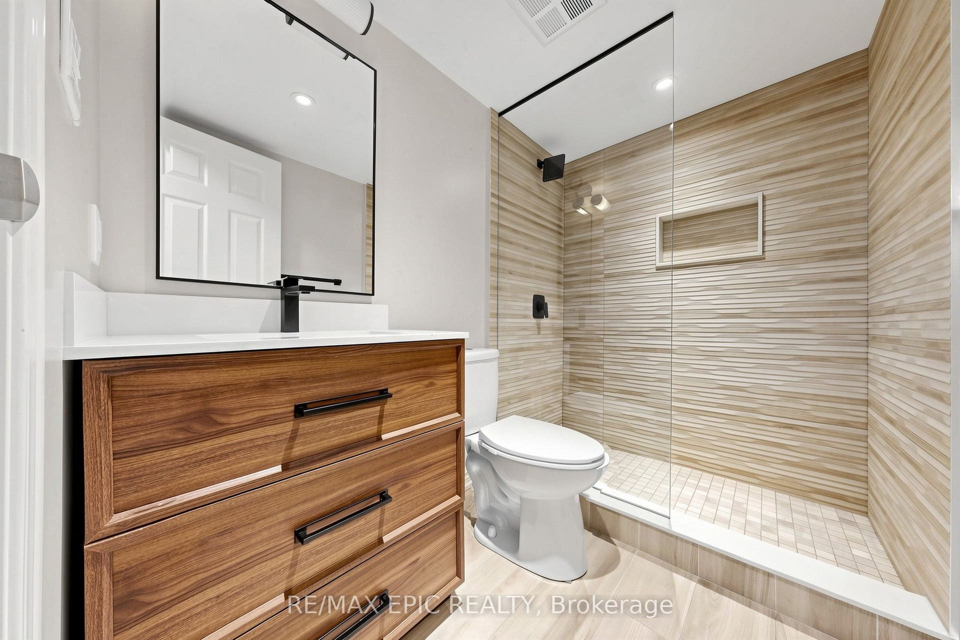 75 Weldrick Road E, #732, Richmond Hill, York ON L4C 0H9