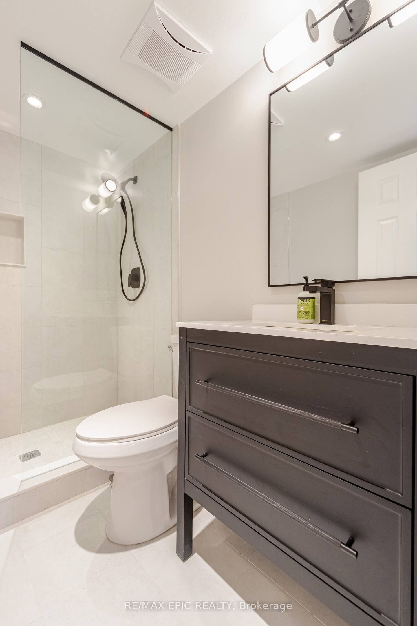 75 Weldrick Road E, #732, Richmond Hill, York ON L4C 0H9
