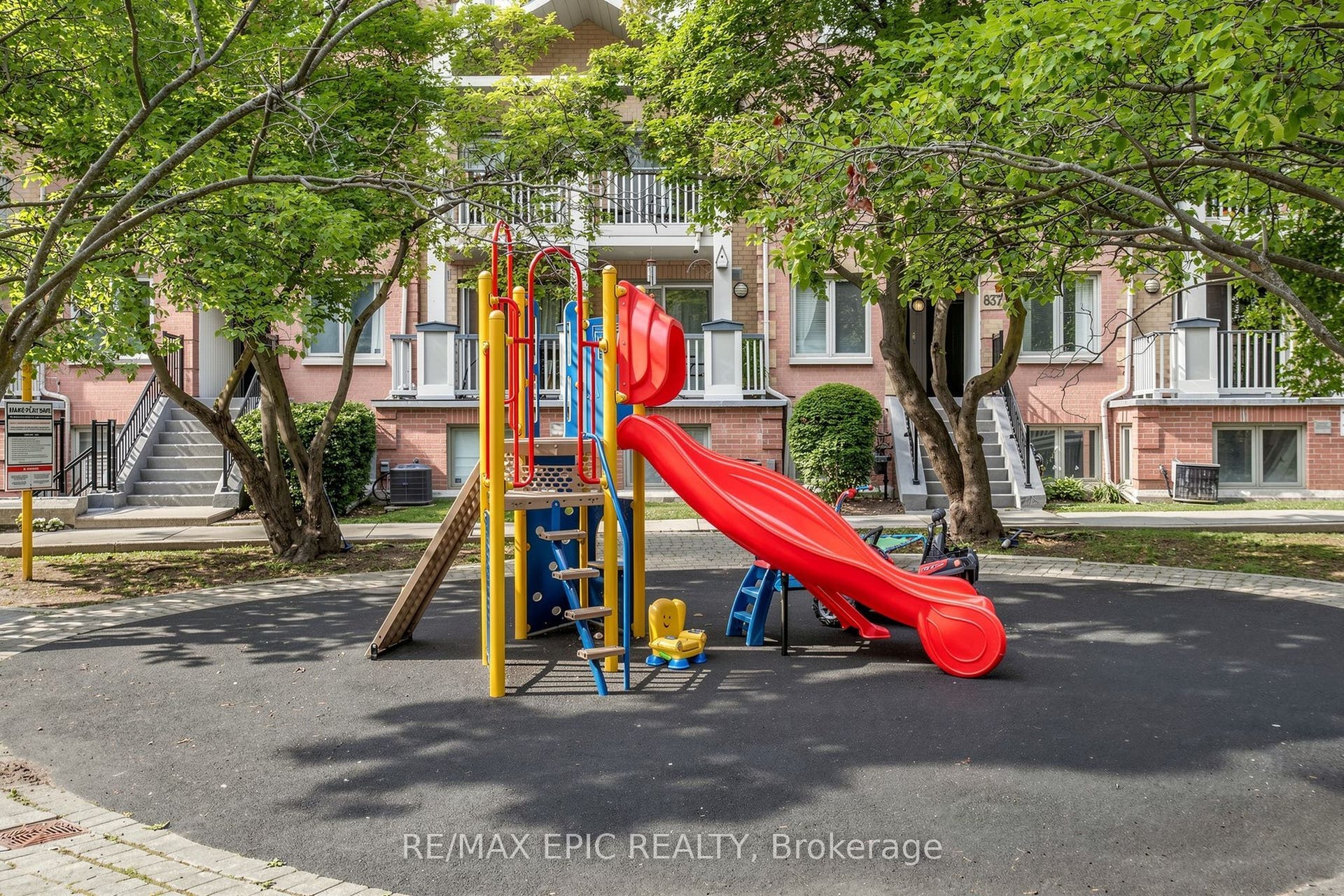 75 Weldrick Road E, #732, Richmond Hill, York ON L4C 0H9