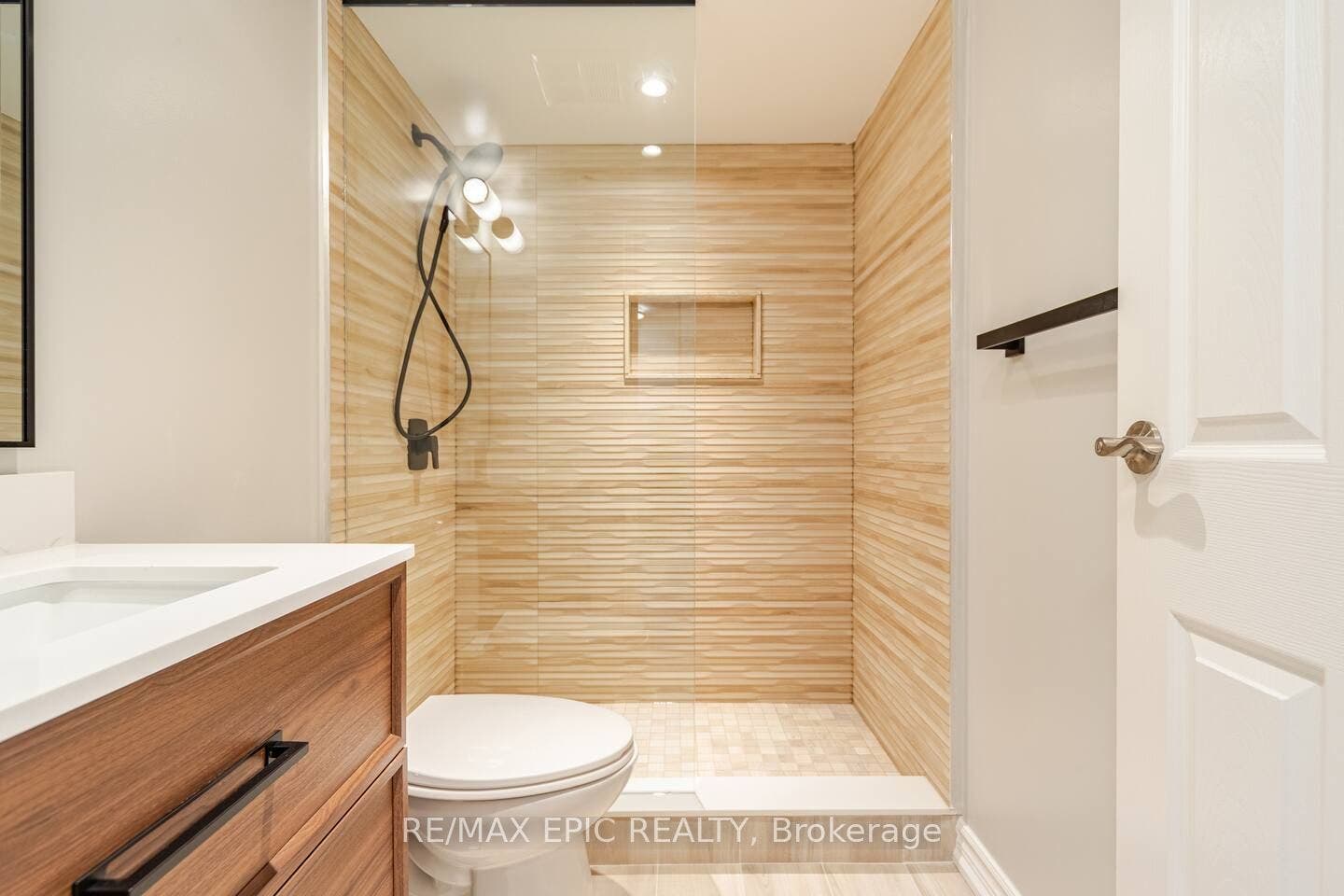 75 Weldrick Road E, #732, Richmond Hill, York ON L4C 0H9