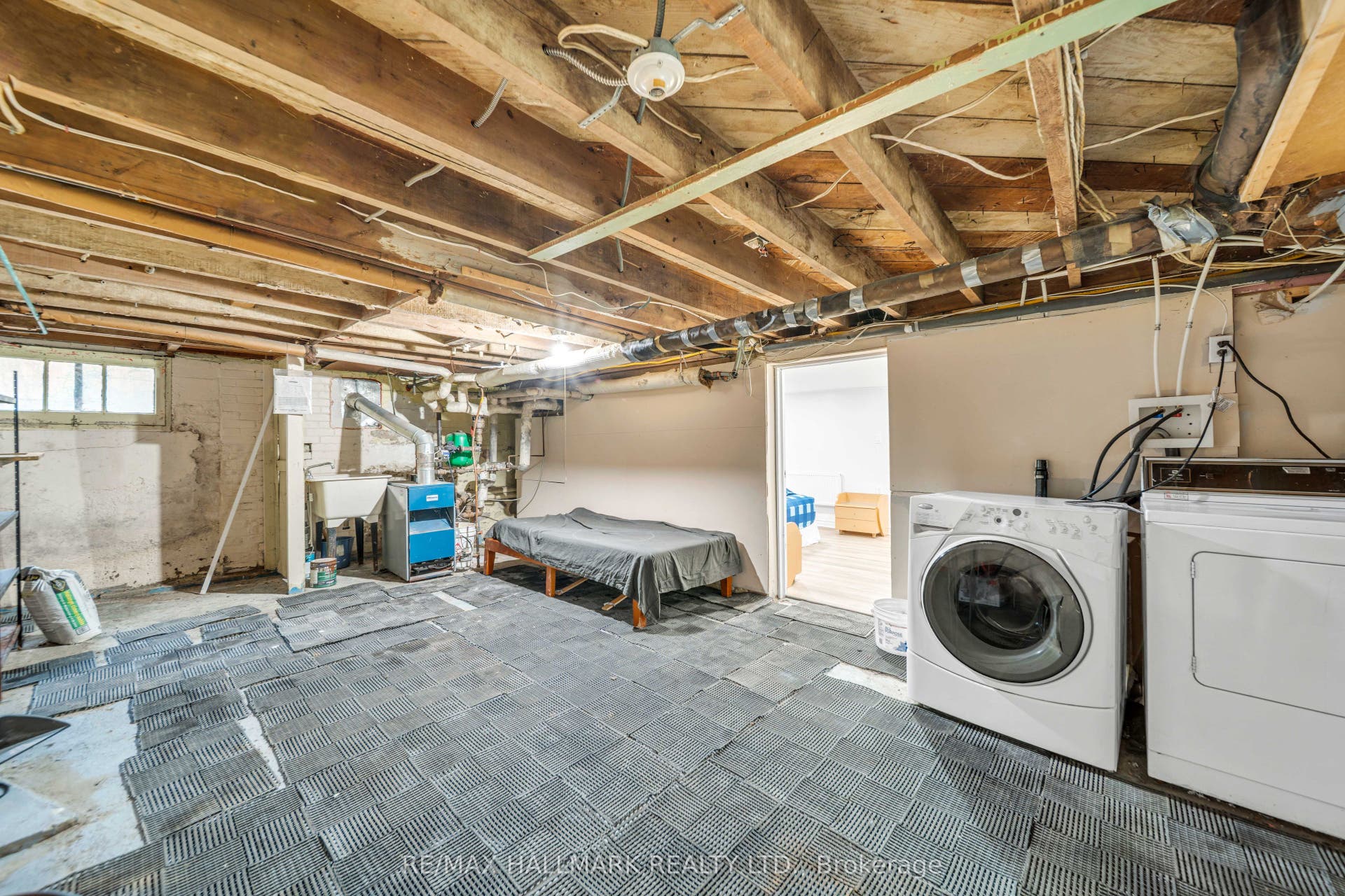 20 Elizabeth Street S, Richmond Hill, York ON L4C 3V4