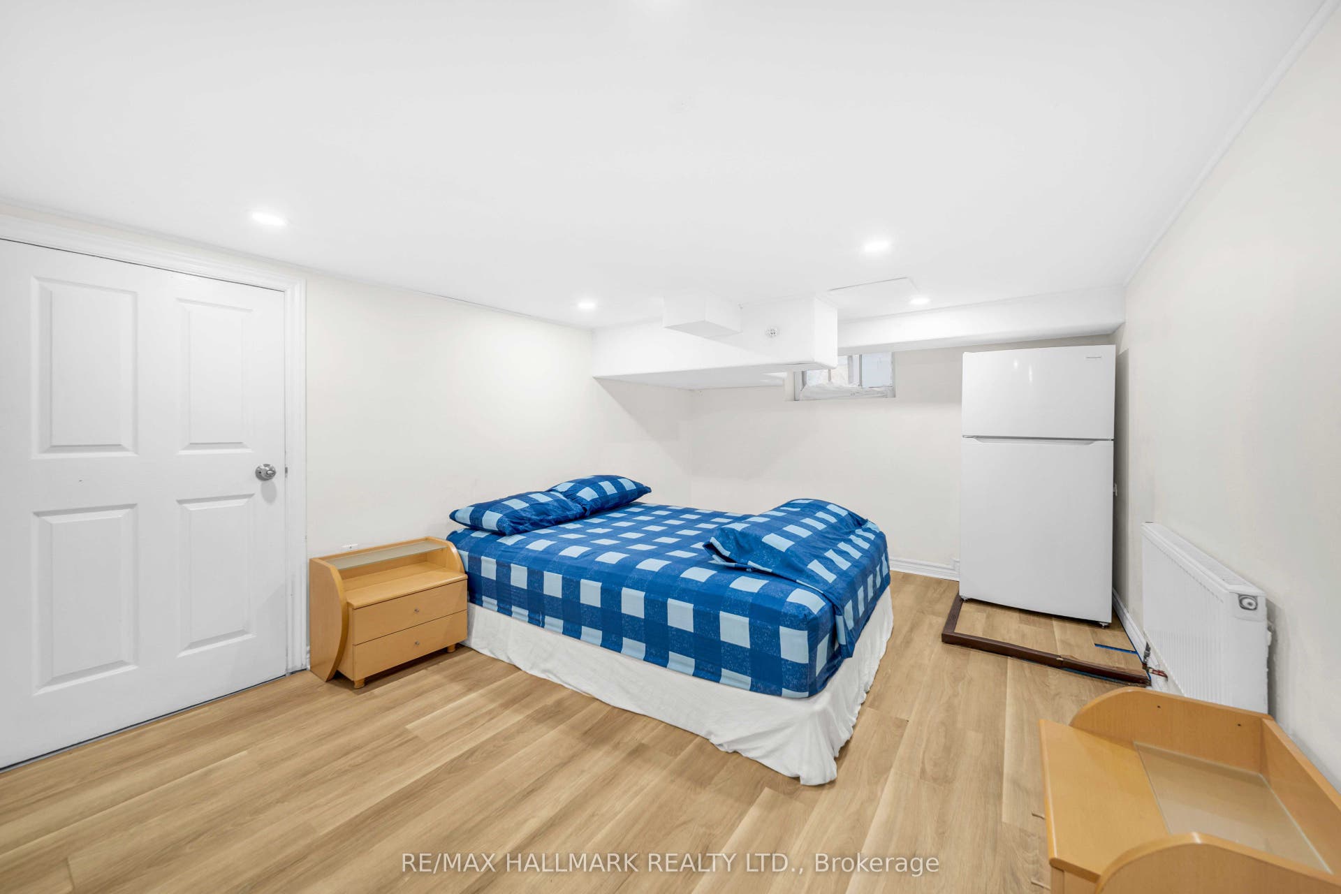 20 Elizabeth Street S, Richmond Hill, York ON L4C 3V4
