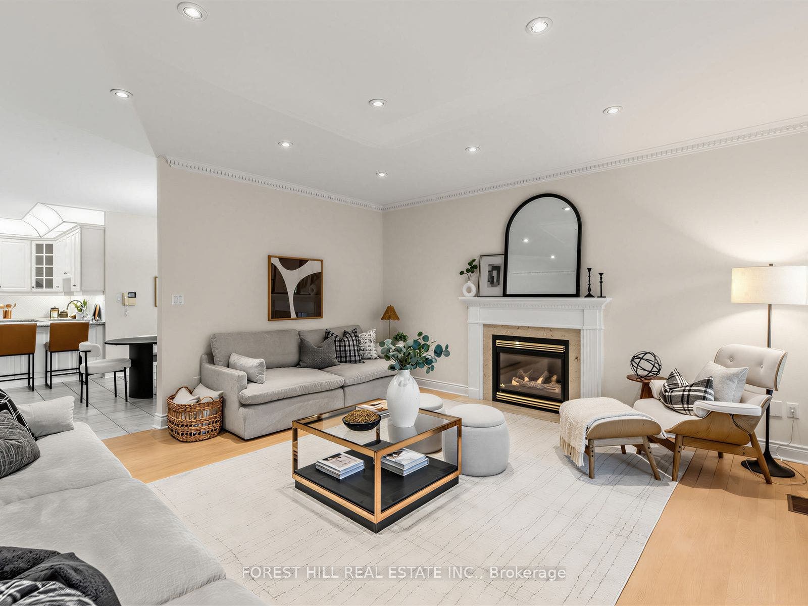 104 Sanibel Crescent, Vaughan, York ON L4J 8K7