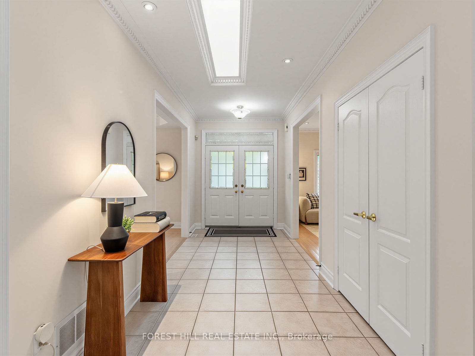 104 Sanibel Crescent, Vaughan, York ON L4J 8K7