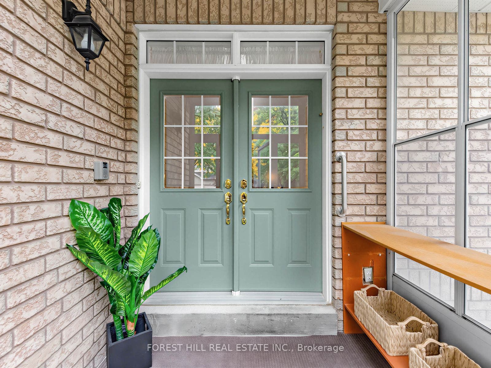 104 Sanibel Crescent, Vaughan, York ON L4J 8K7