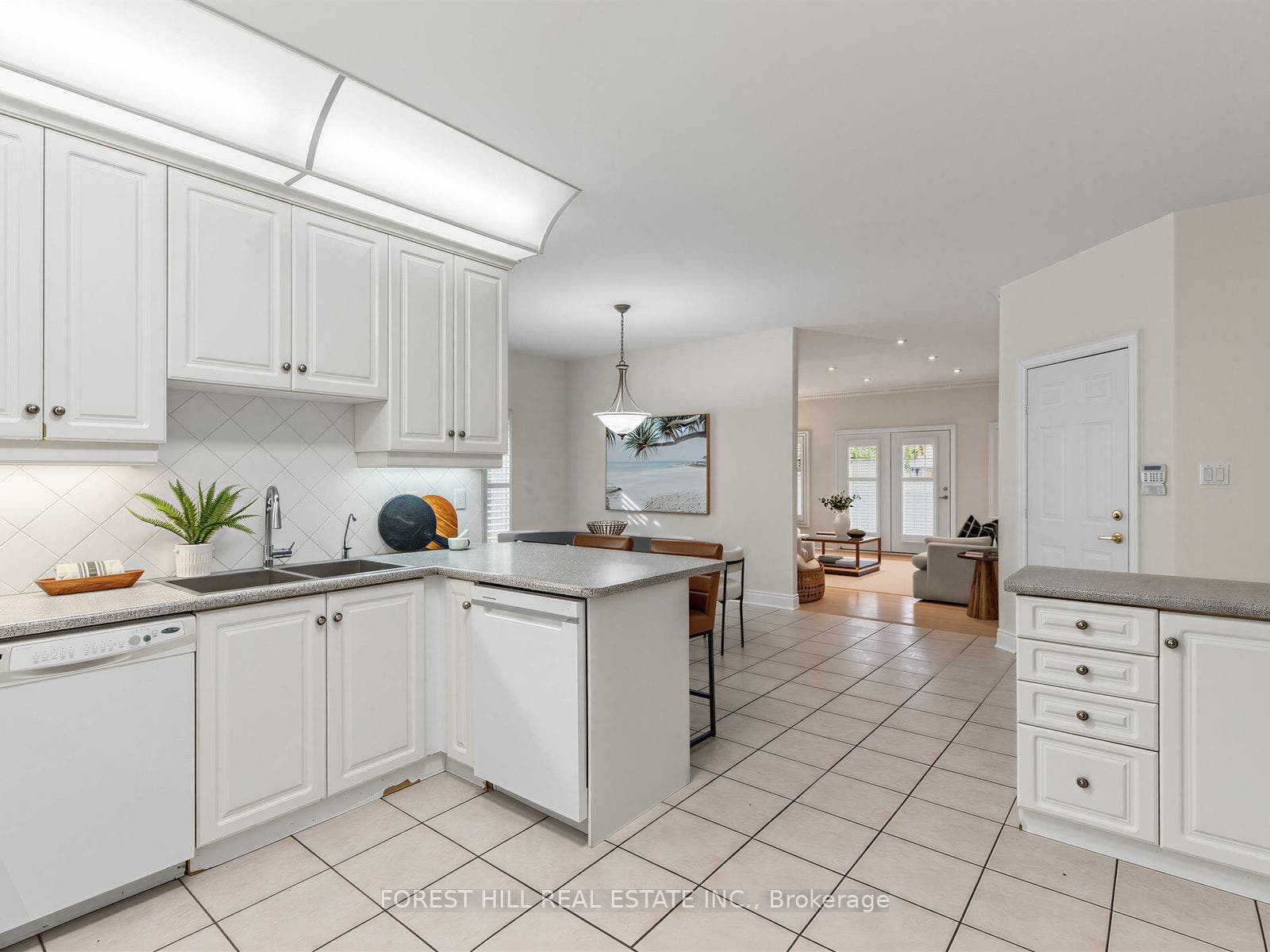 104 Sanibel Crescent, Vaughan, York ON L4J 8K7