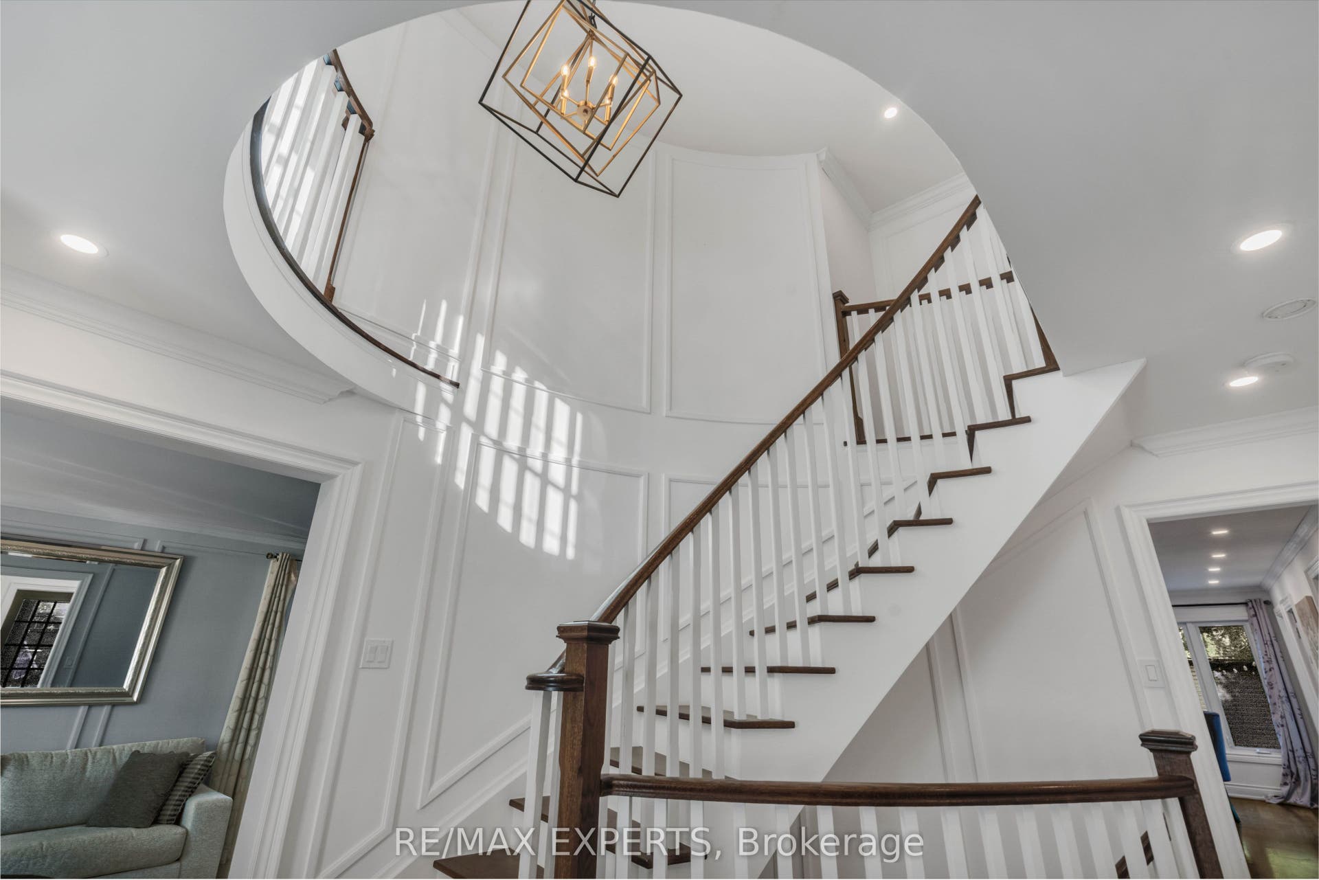 61 Fisher Street, King, York ON L7B 1G3
