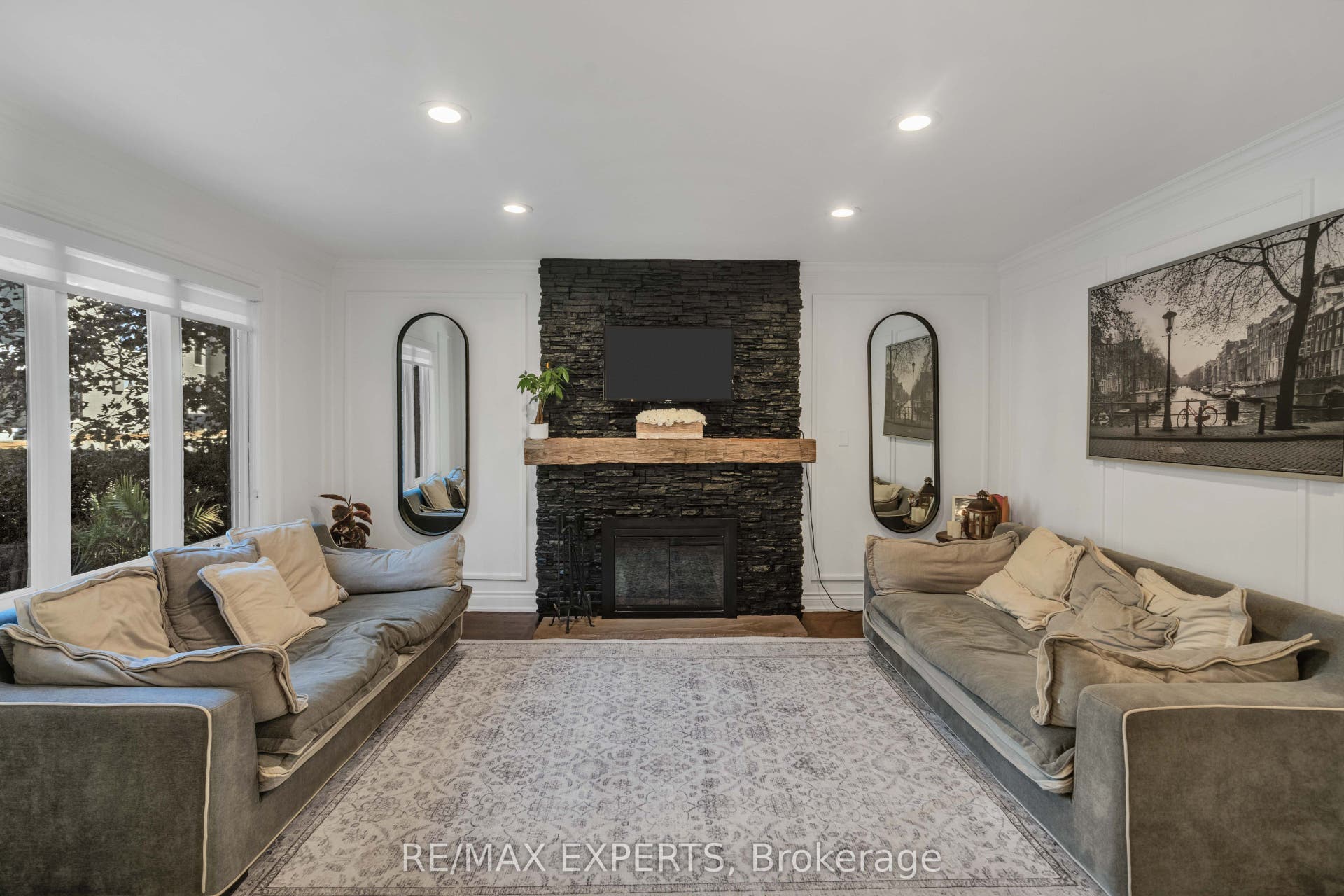 61 Fisher Street, King, York ON L7B 1G3