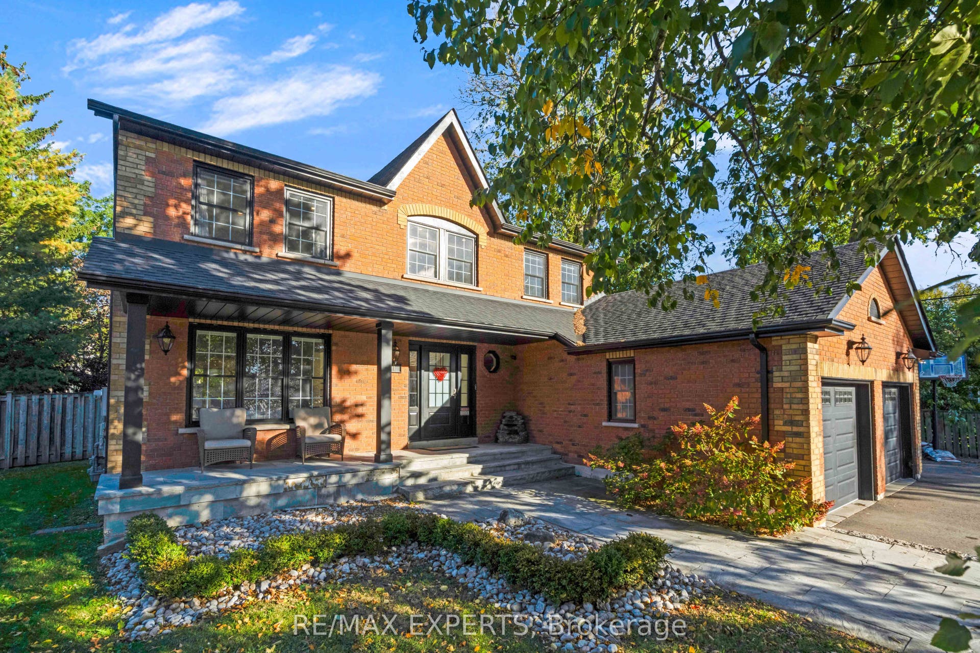 61 Fisher Street, King, York ON L7B 1G3