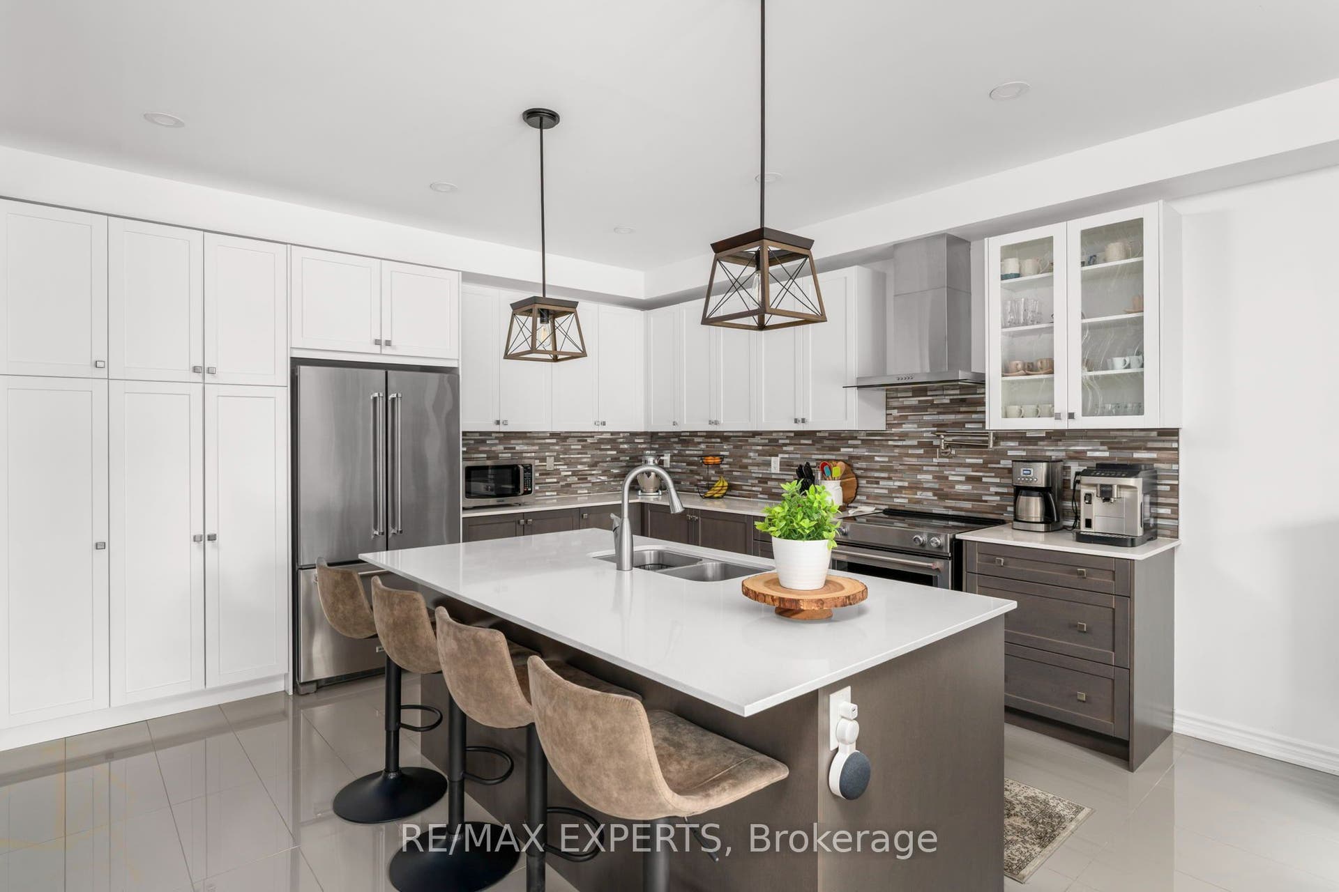 20 Hackett Street, New Tecumseth, New Tecumseth, Simcoe ON L9R 1V2