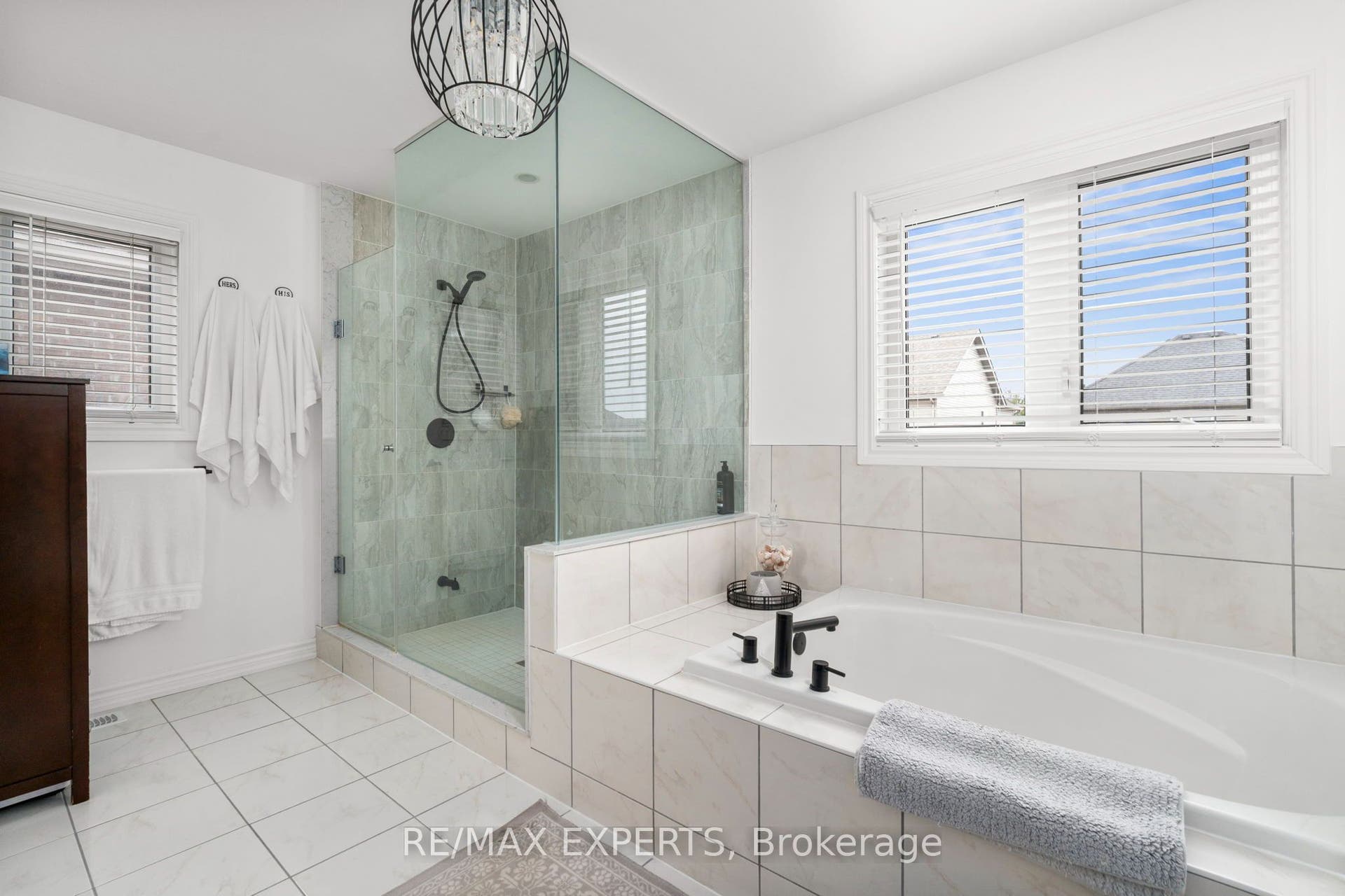 20 Hackett Street, New Tecumseth, New Tecumseth, Simcoe ON L9R 1V2