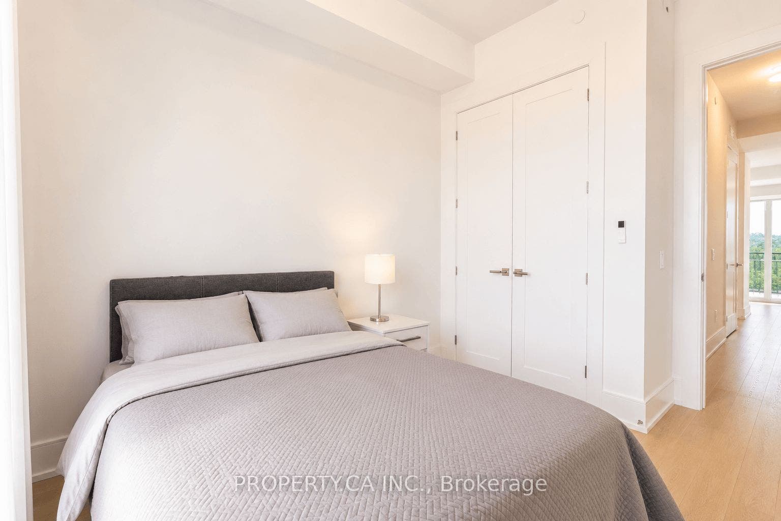 399 Royal Orchard Boulevard, #422, Markham, York ON L3T 0H4