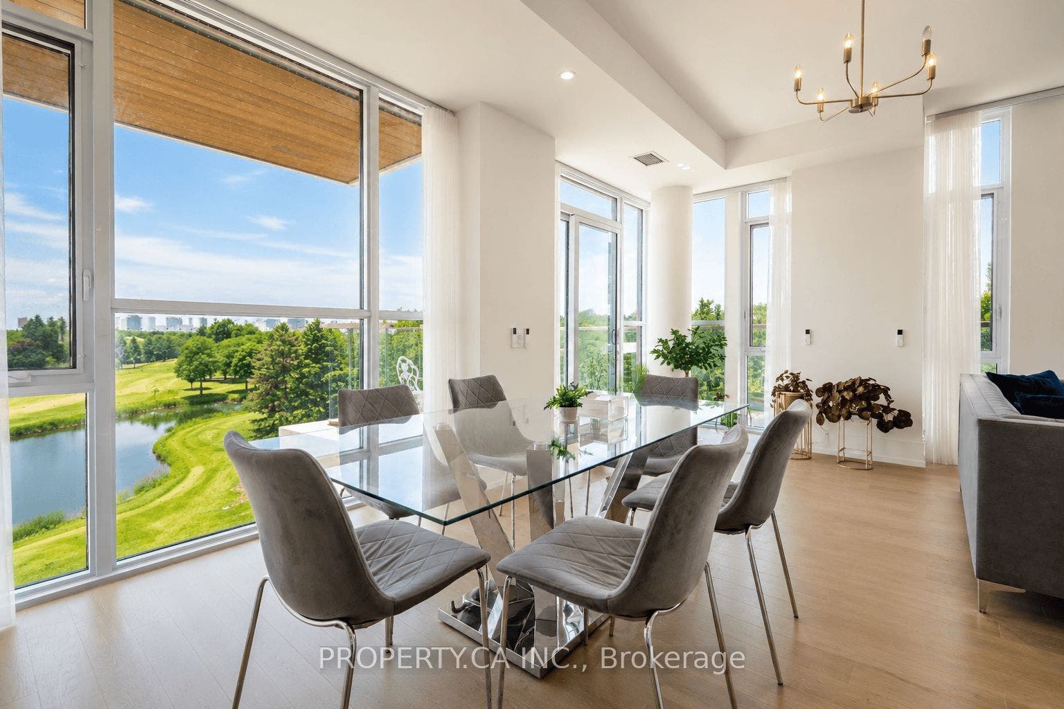 399 Royal Orchard Boulevard, #422, Markham, York ON L3T 0H4