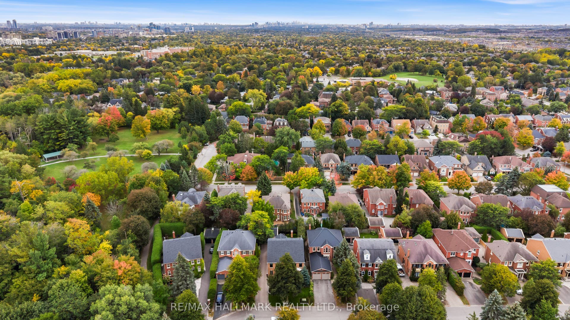54 Theobalds Circle, Richmond Hill, York ON L4C 9C9