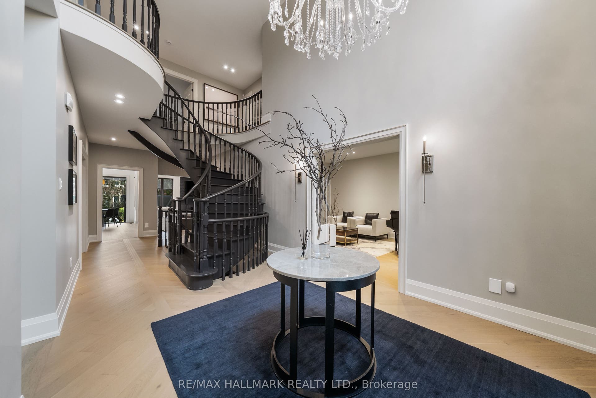 54 Theobalds Circle, Richmond Hill, York ON L4C 9C9