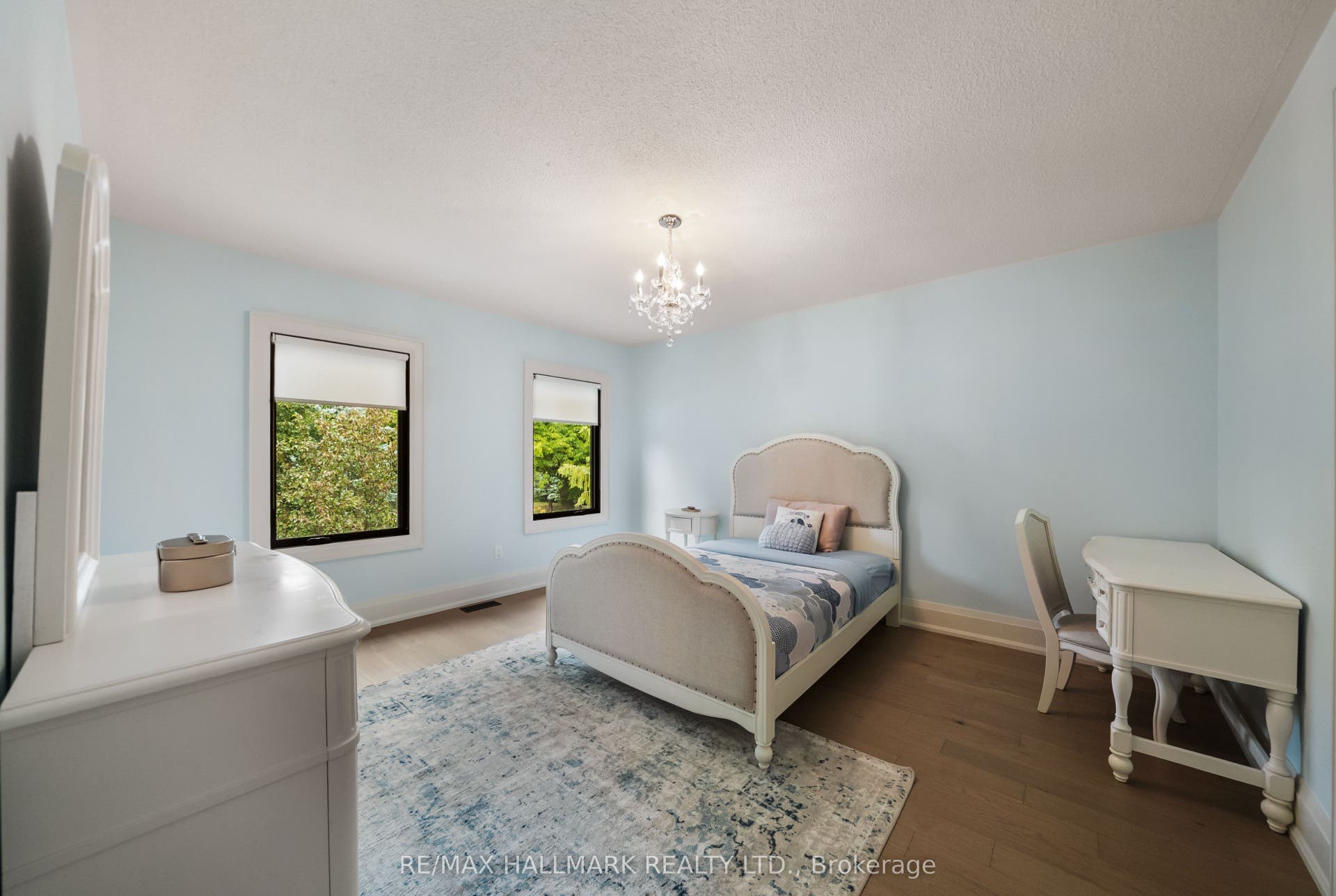 54 Theobalds Circle, Richmond Hill, York ON L4C 9C9