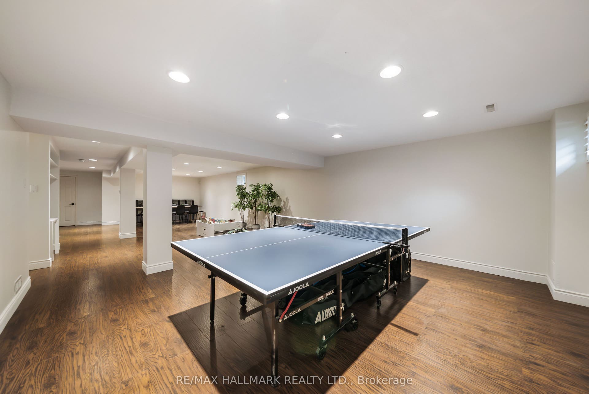 54 Theobalds Circle, Richmond Hill, York ON L4C 9C9