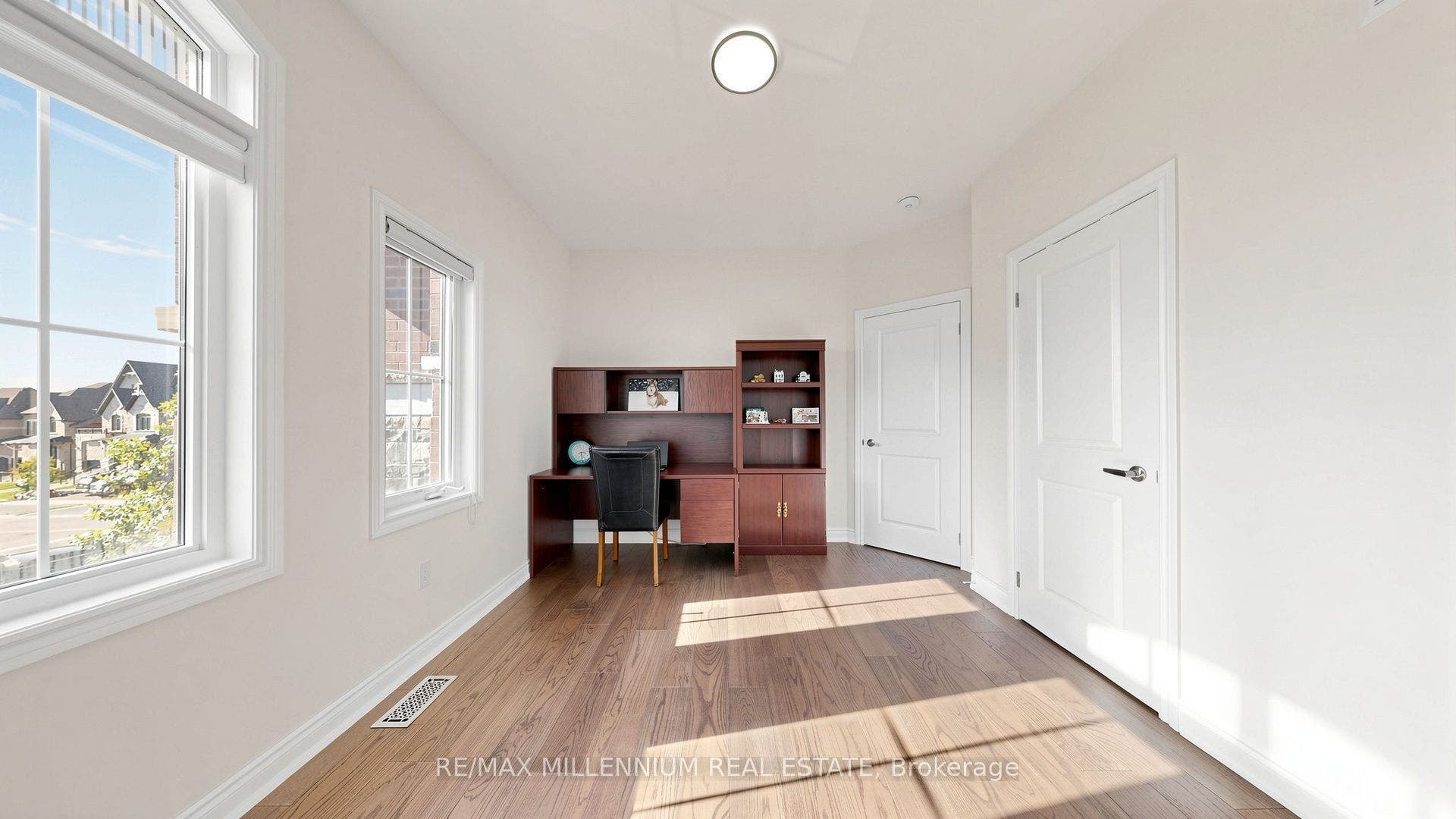327 Mactier Drive, Vaughan, York ON L4H 4R1