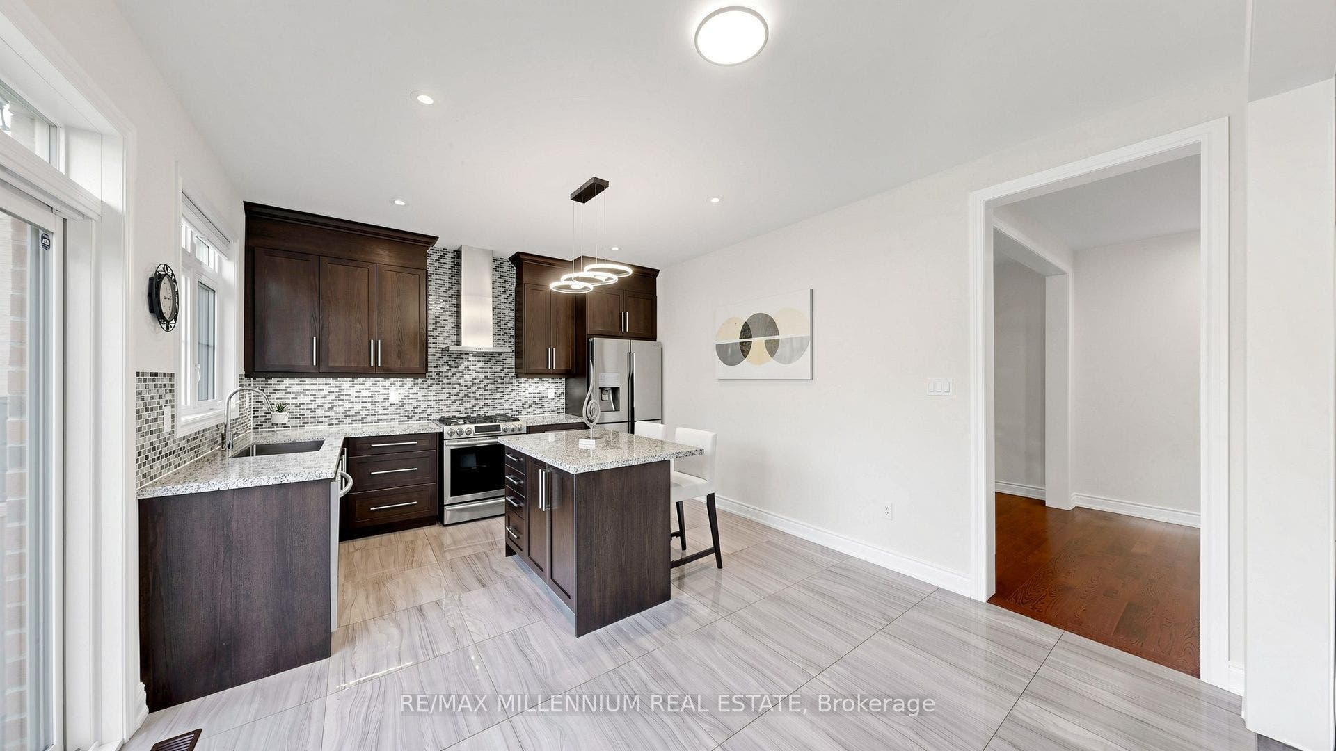 327 Mactier Drive, Vaughan, York ON L4H 4R1