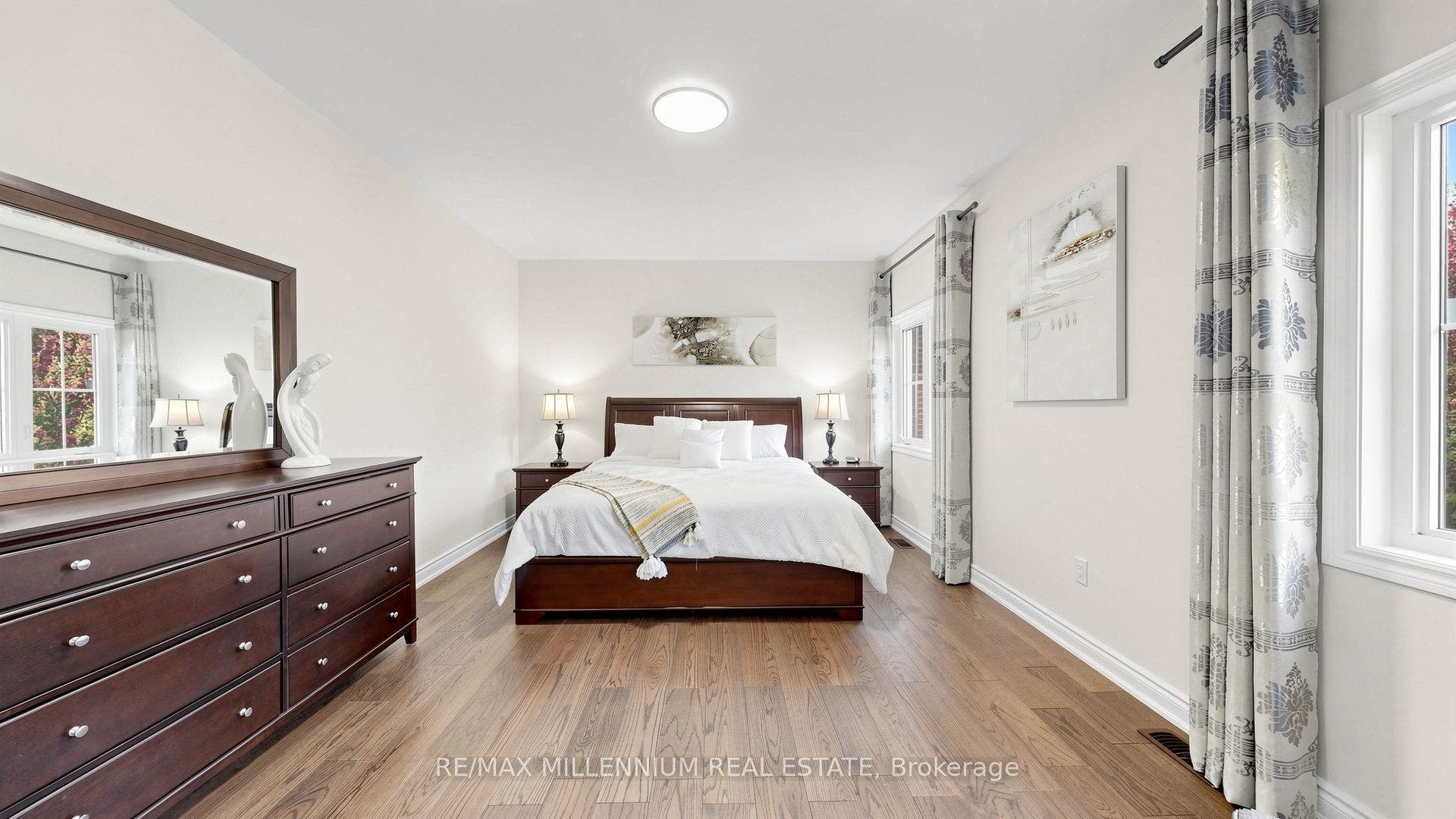 327 Mactier Drive, Vaughan, York ON L4H 4R1