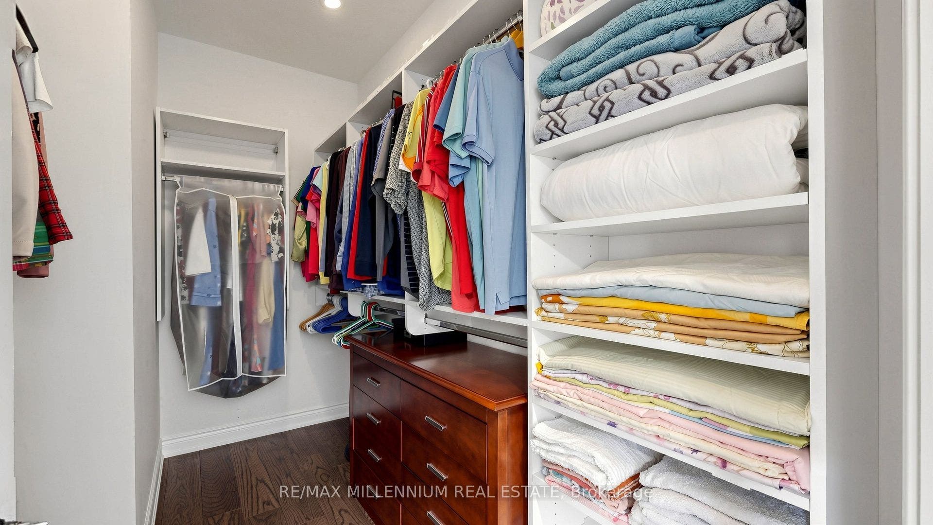 327 Mactier Drive, Vaughan, York ON L4H 4R1