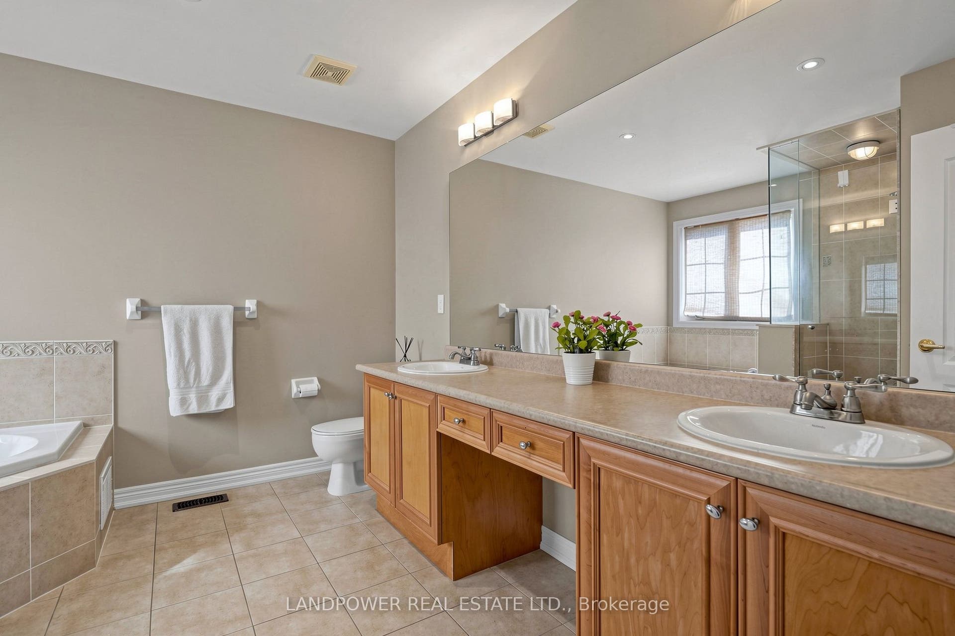 25 Reflection Road, Markham, Markham, York ON L6C 0A1