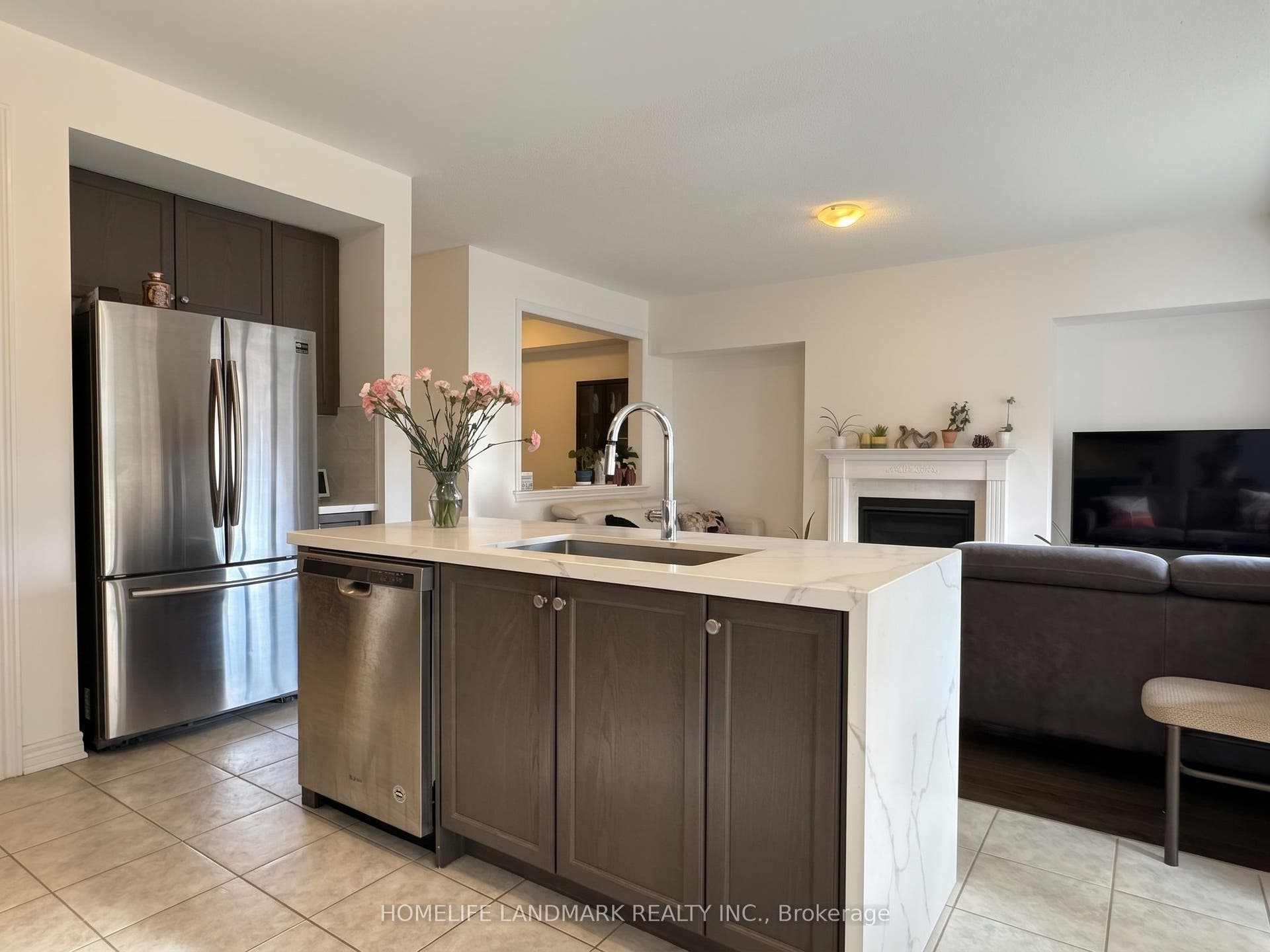 264 Sharon Creek Drive, East Gwillimbury, York ON L9N 0P5