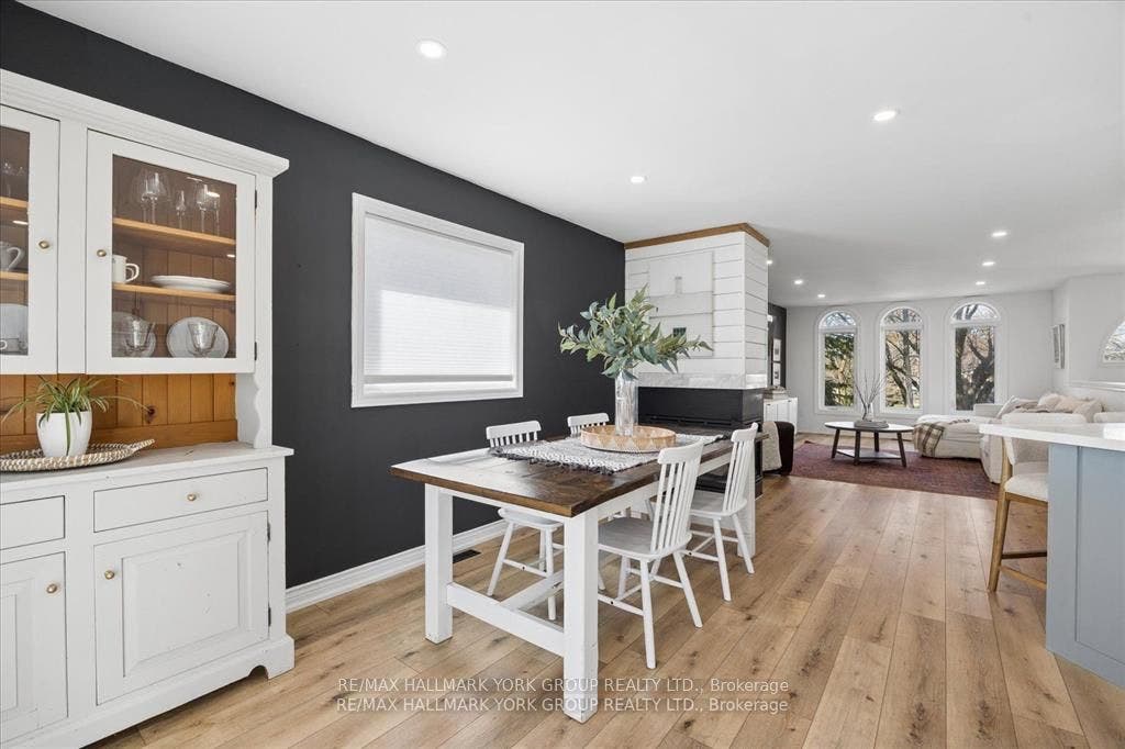 195 King Street, East Gwillimbury, York ON L0G 1M0