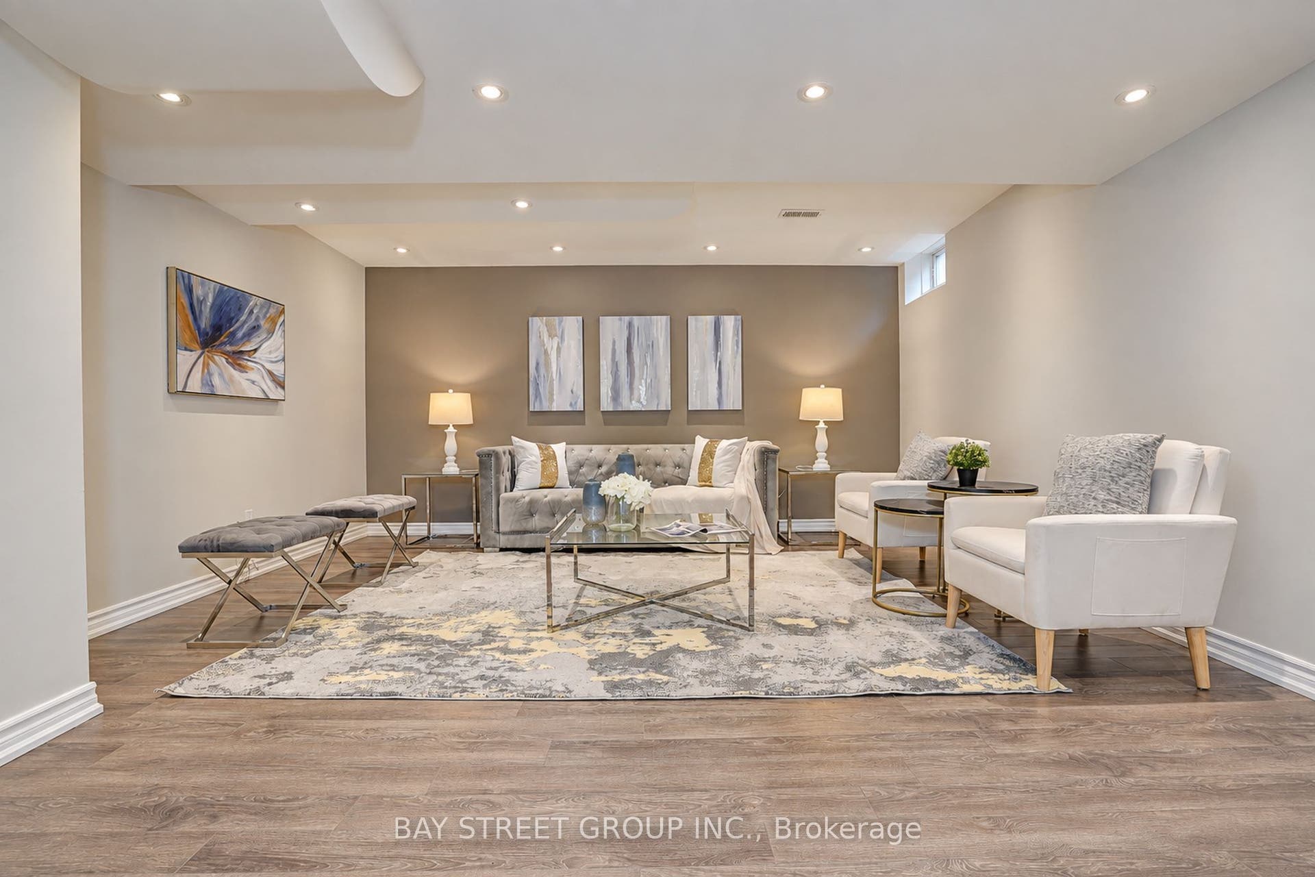 207 Farmstead Road, Richmond Hill, Richmond Hill, York ON L4S 2J6