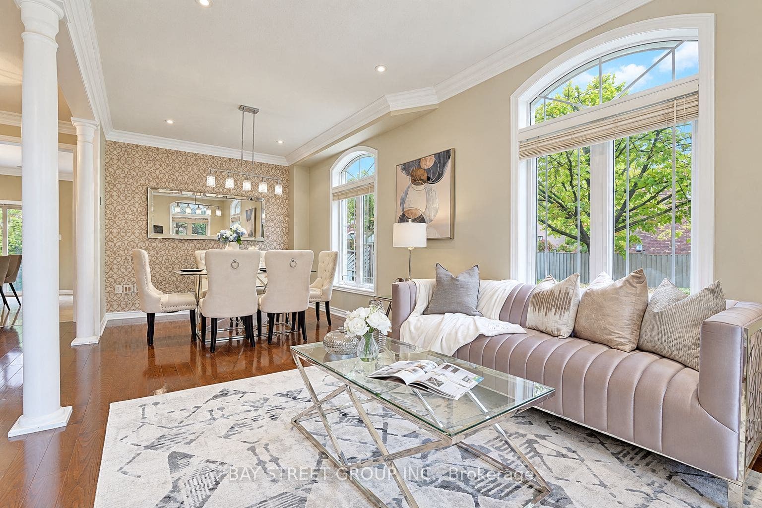 207 Farmstead Road, Richmond Hill, Richmond Hill, York ON L4S 2J6