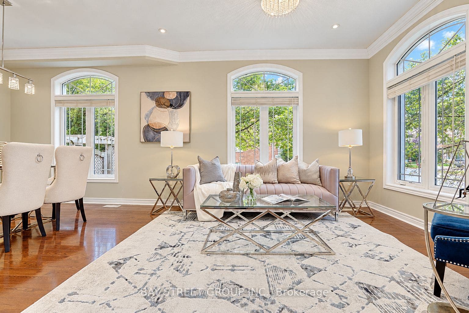 207 Farmstead Road, Richmond Hill, Richmond Hill, York ON L4S 2J6
