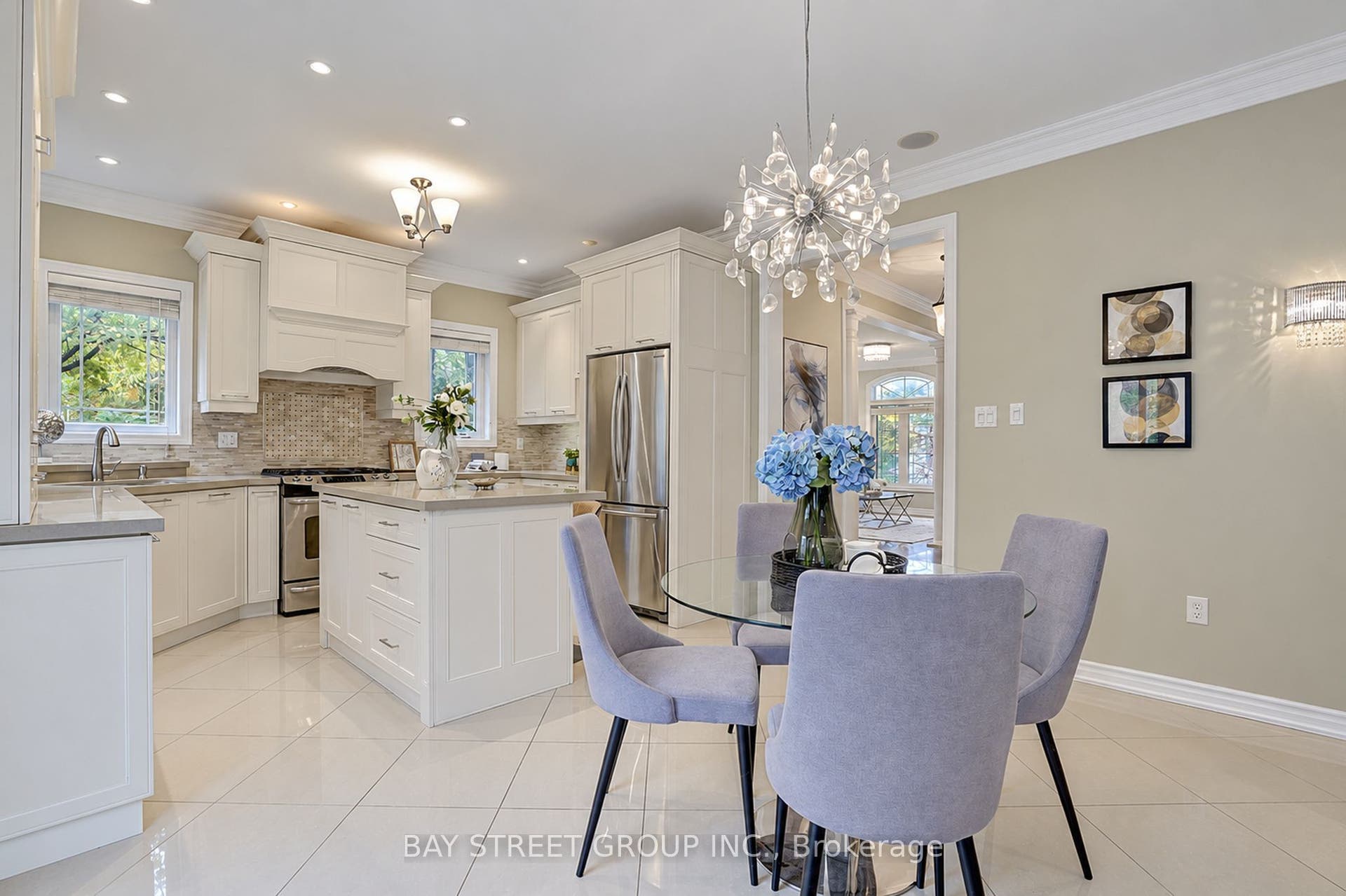207 Farmstead Road, Richmond Hill, Richmond Hill, York ON L4S 2J6