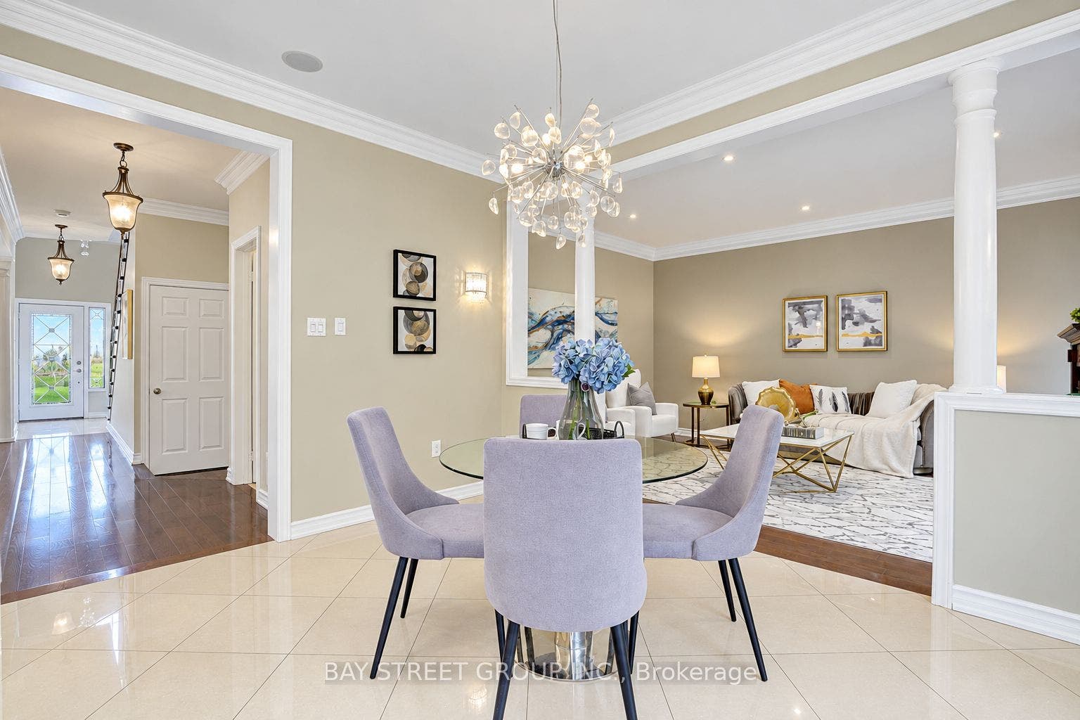 207 Farmstead Road, Richmond Hill, Richmond Hill, York ON L4S 2J6
