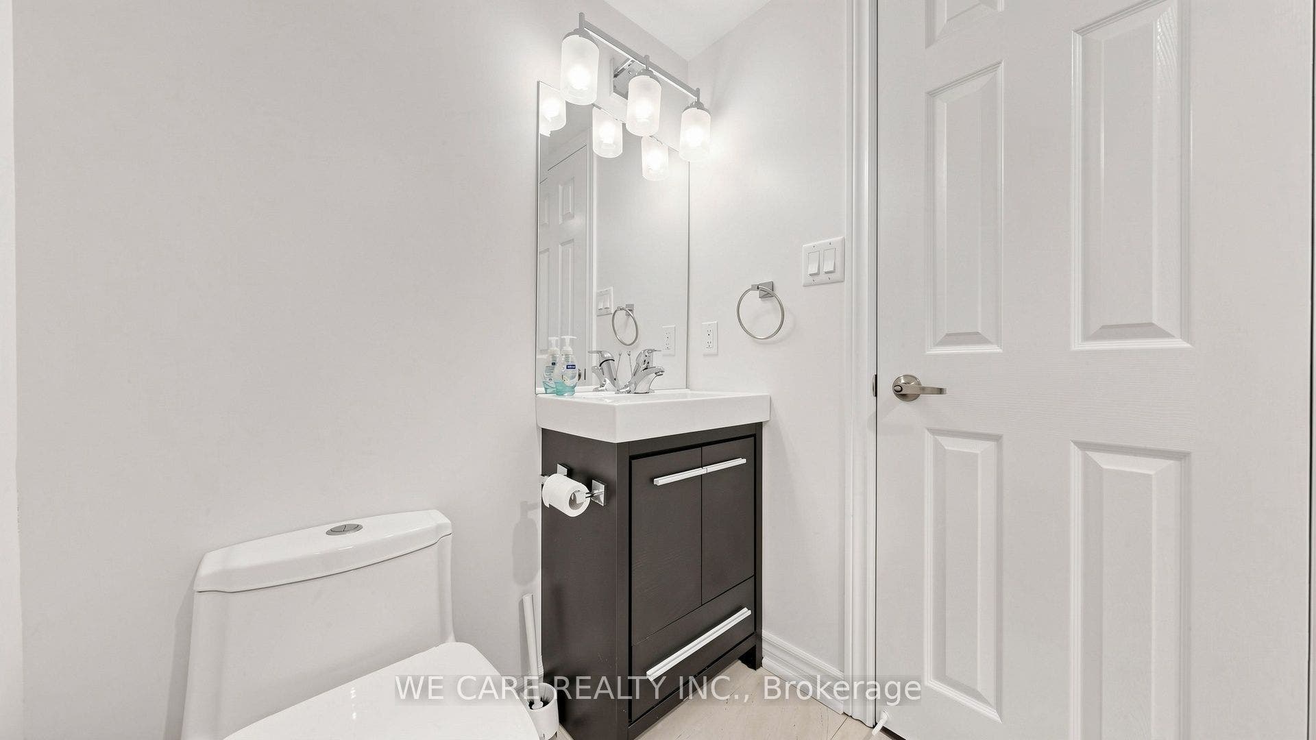 82 Barrington Crescent, Markham, Markham, York ON L3R 3H3