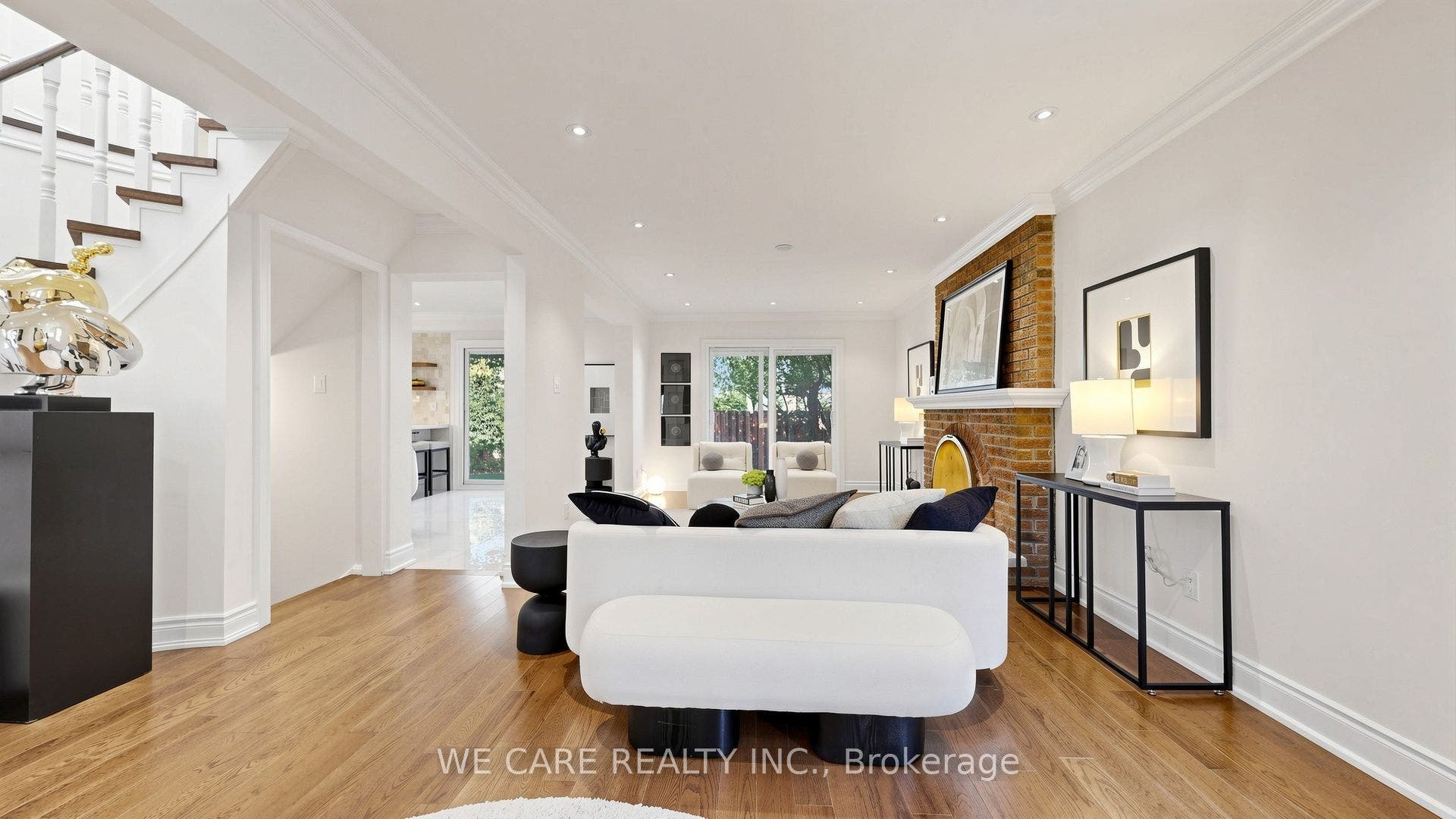 82 Barrington Crescent, Markham, Markham, York ON L3R 3H3