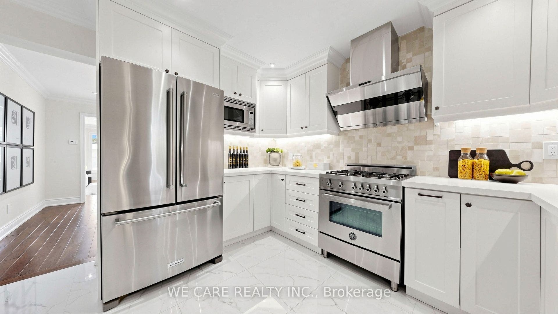 82 Barrington Crescent, Markham, Markham, York ON L3R 3H3